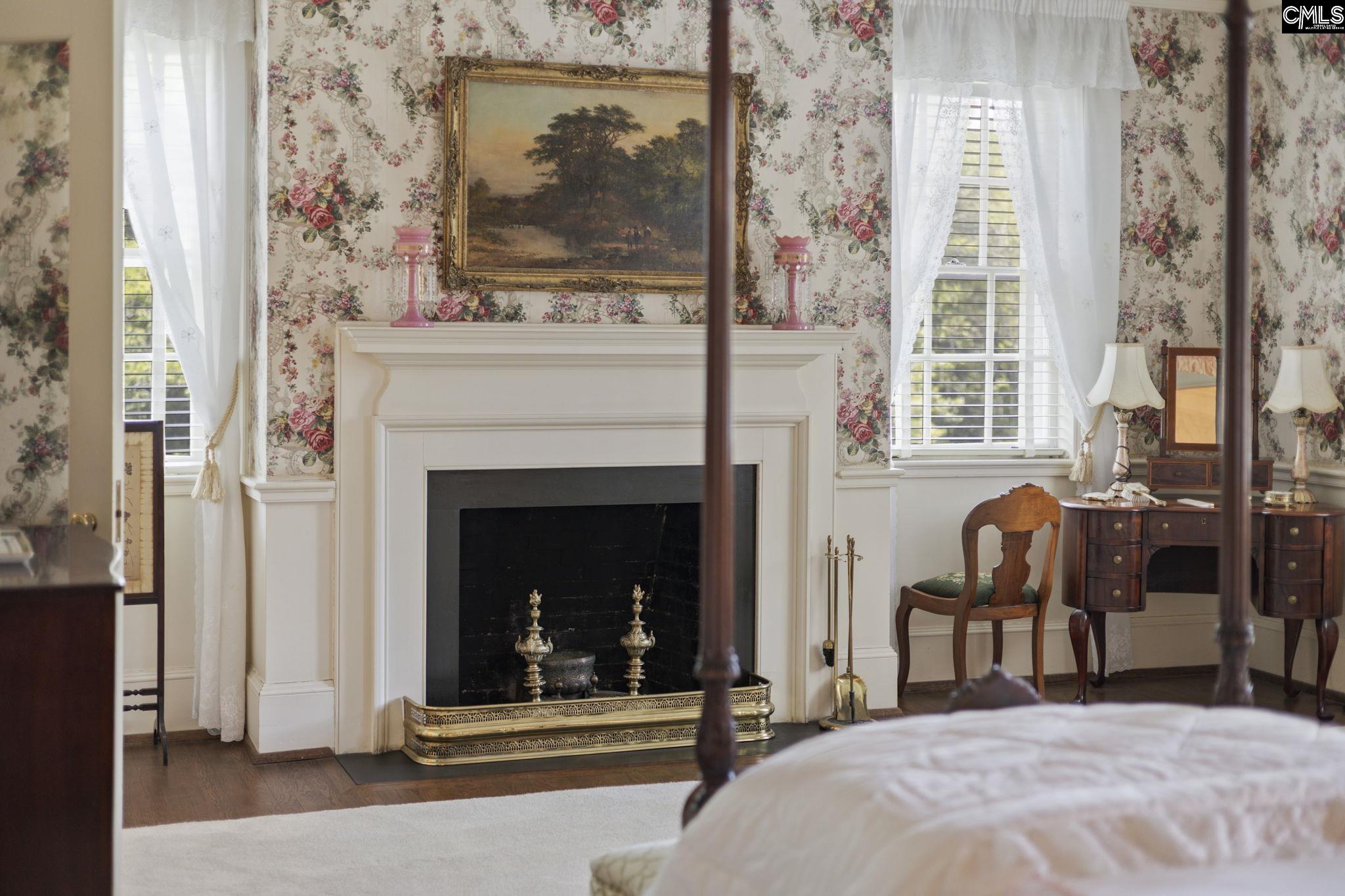 1100 W Carolina Avenue