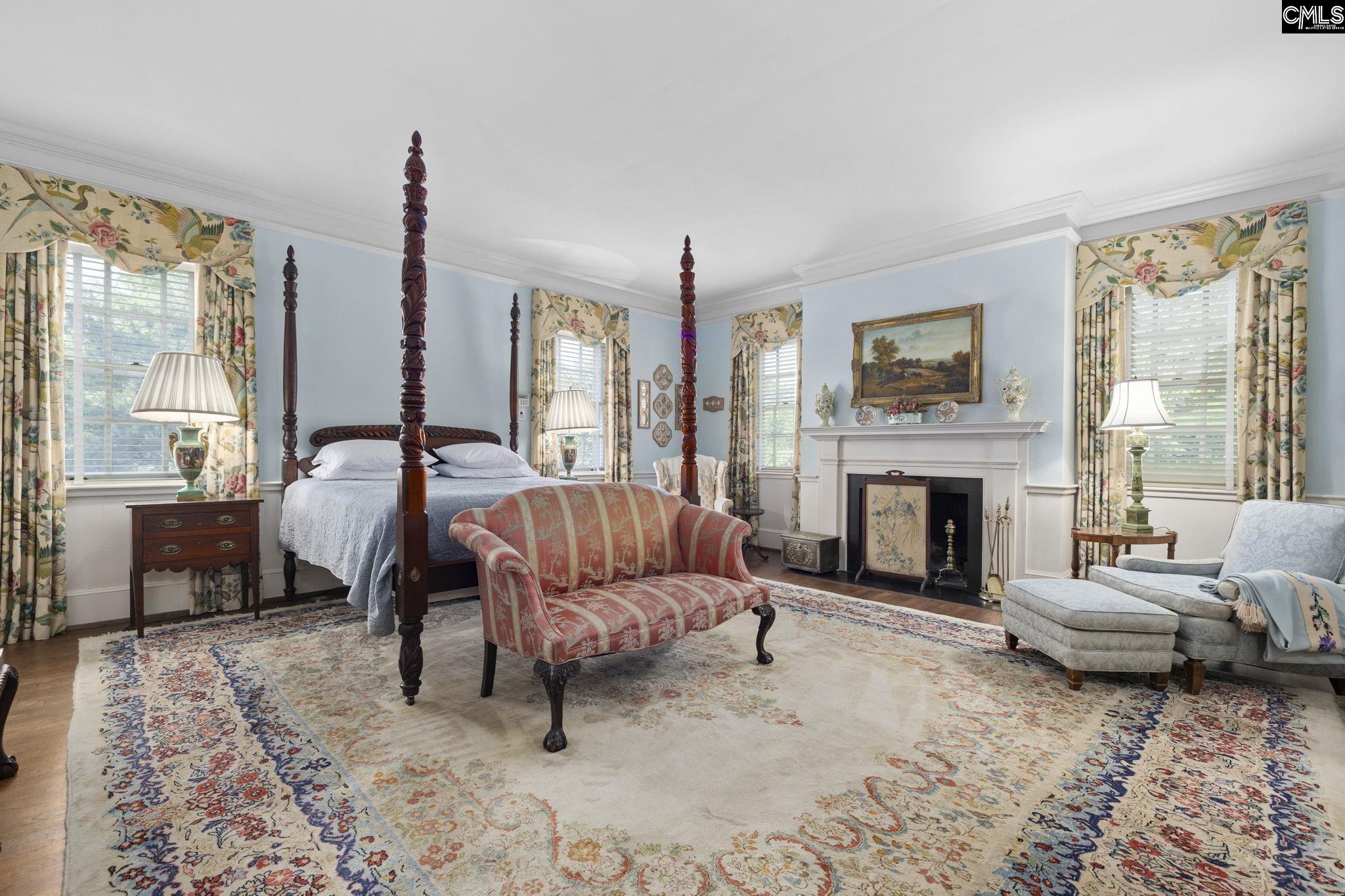 1100 W Carolina Avenue