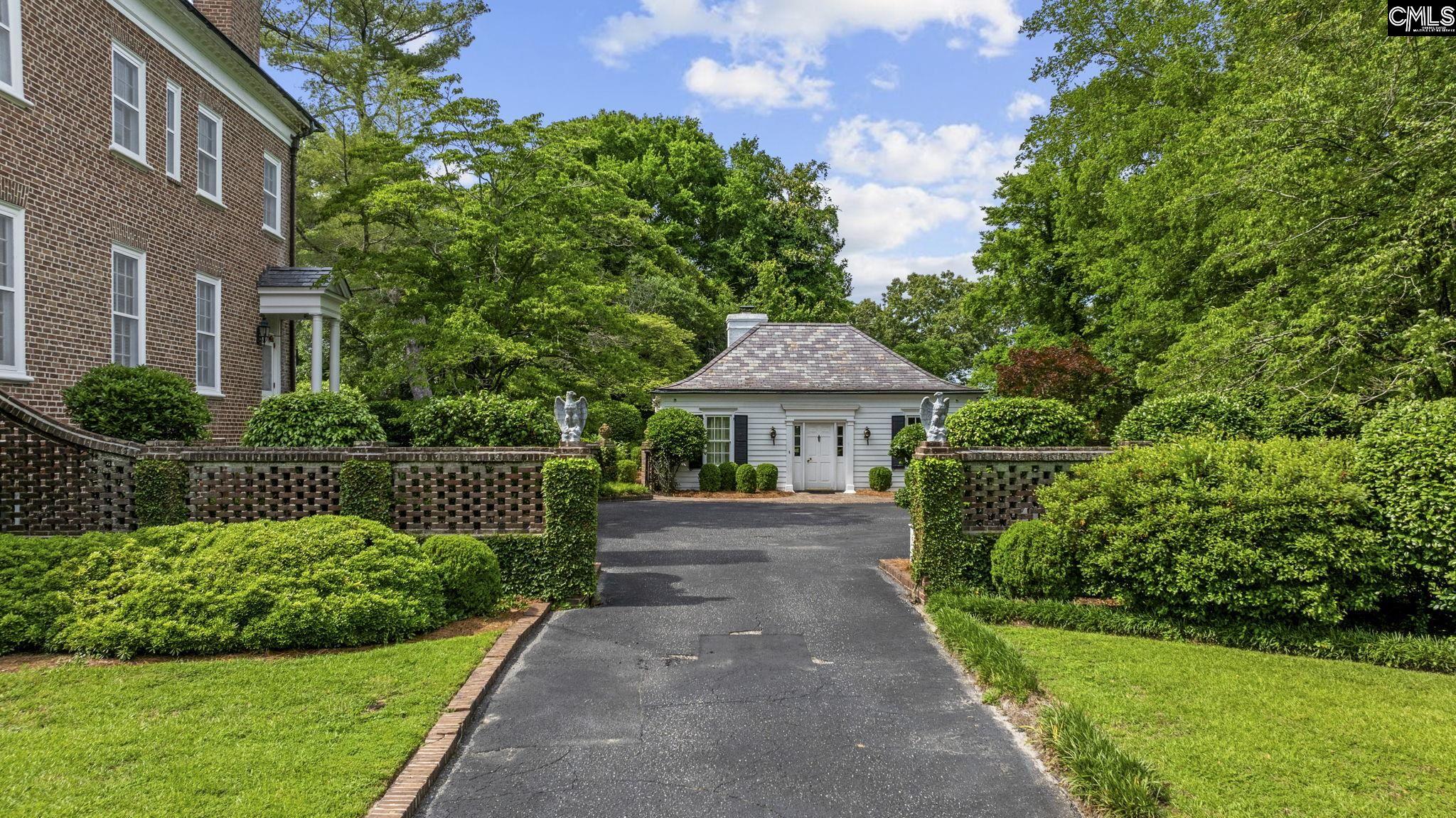 1100 W Carolina Avenue