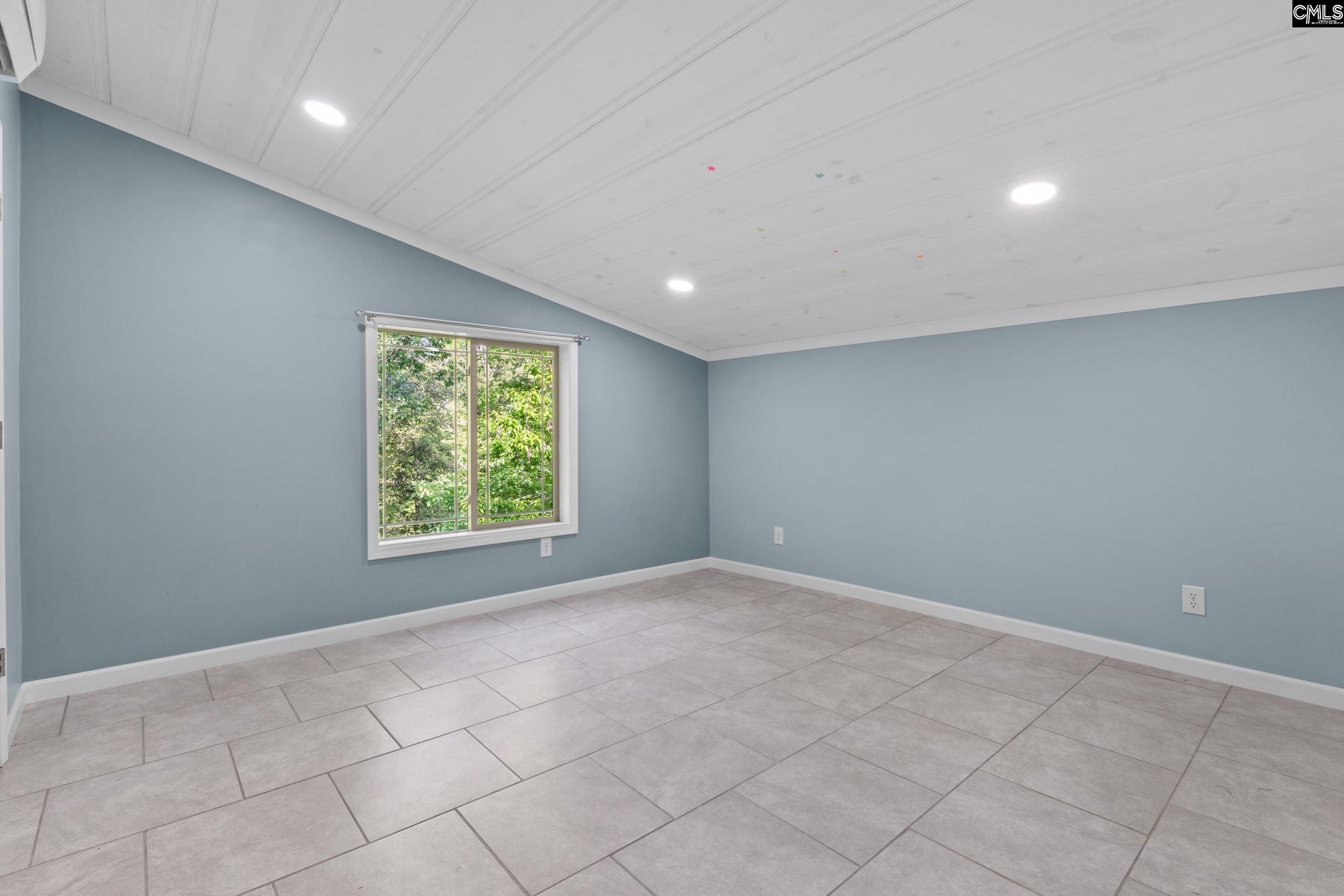 1427 Buck Hill Landing Road