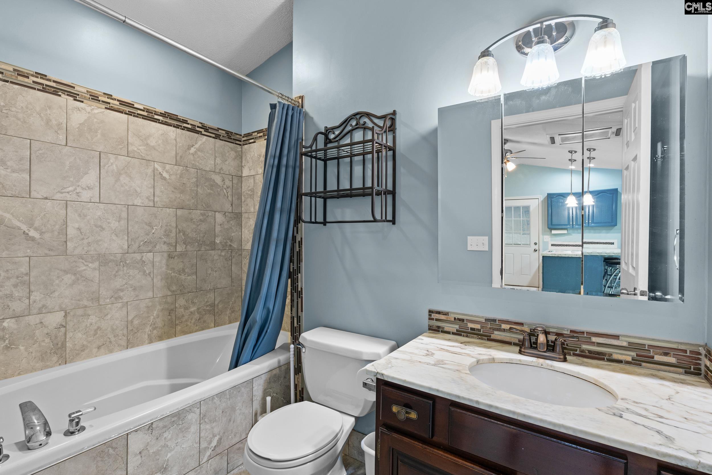 1427 Buck Hill Landing Road