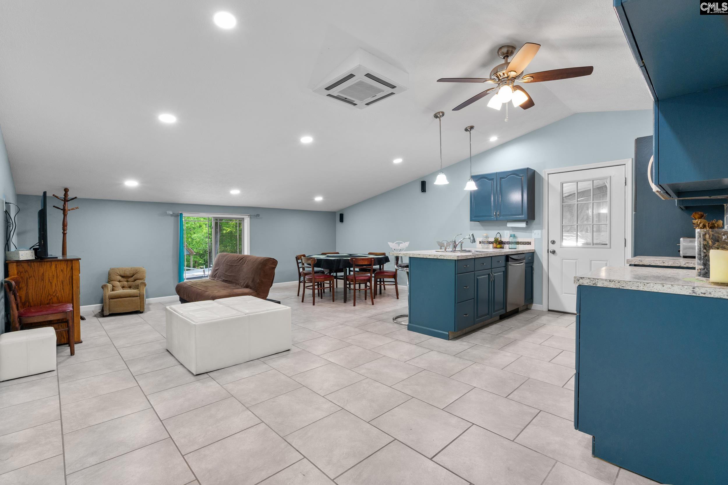 1427 Buck Hill Landing Road