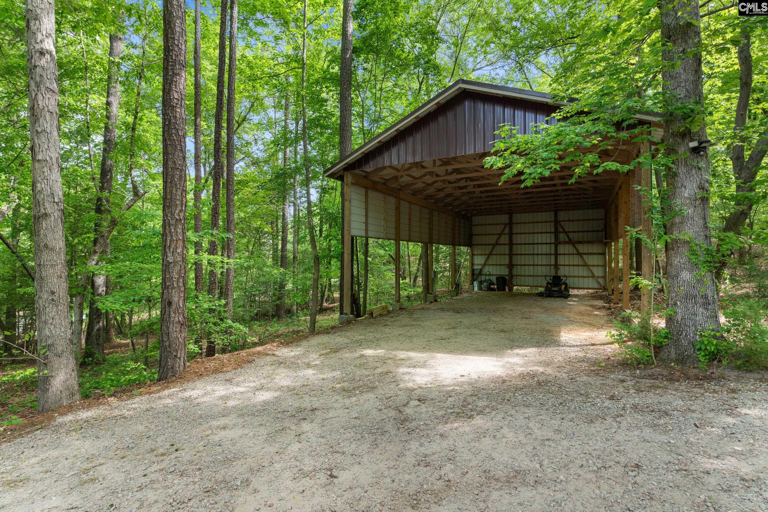 1427 Buck Hill Landing Road