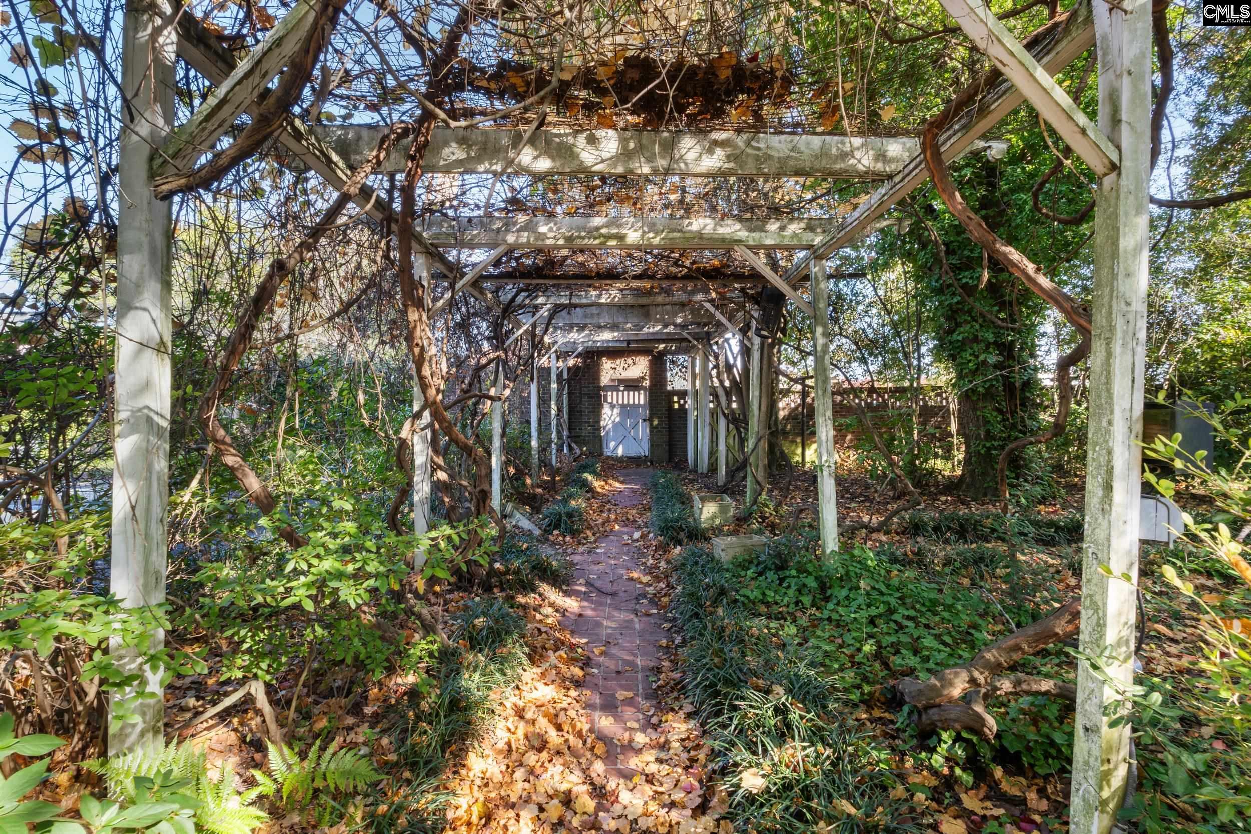 116 N Matson