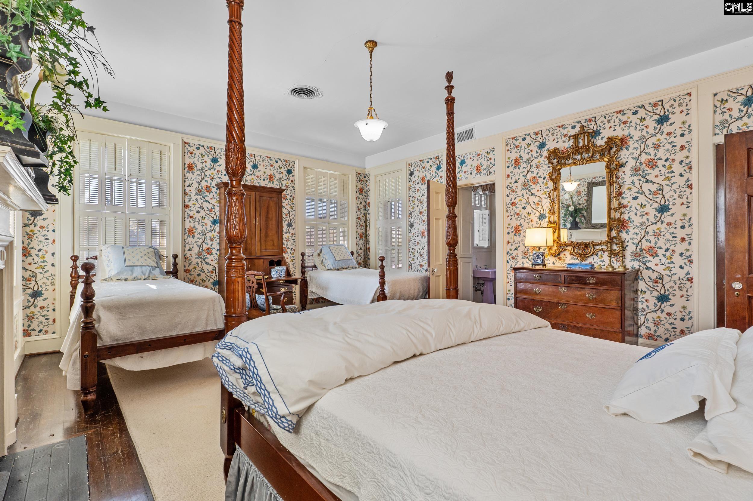 116 N Matson