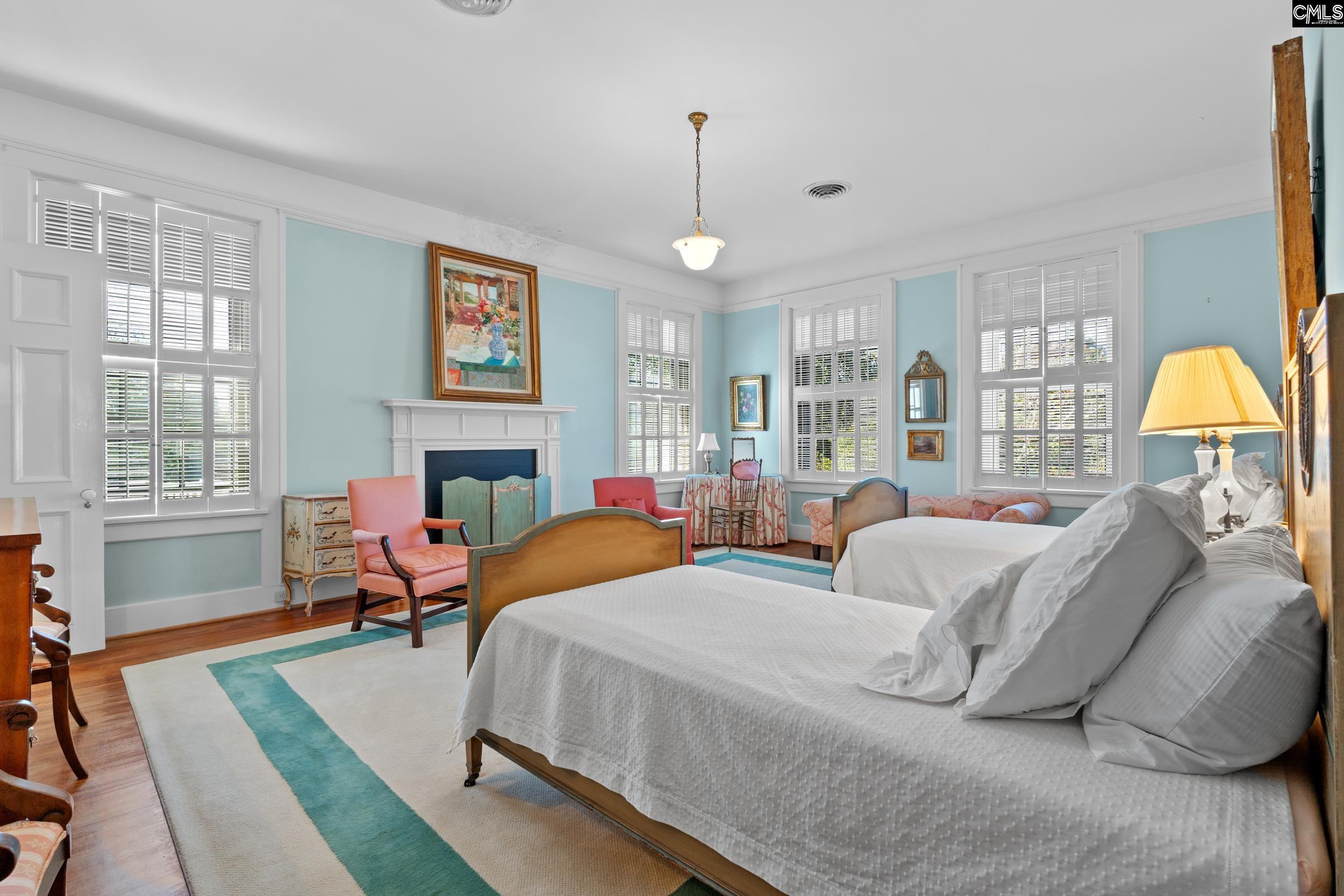 116 N Matson