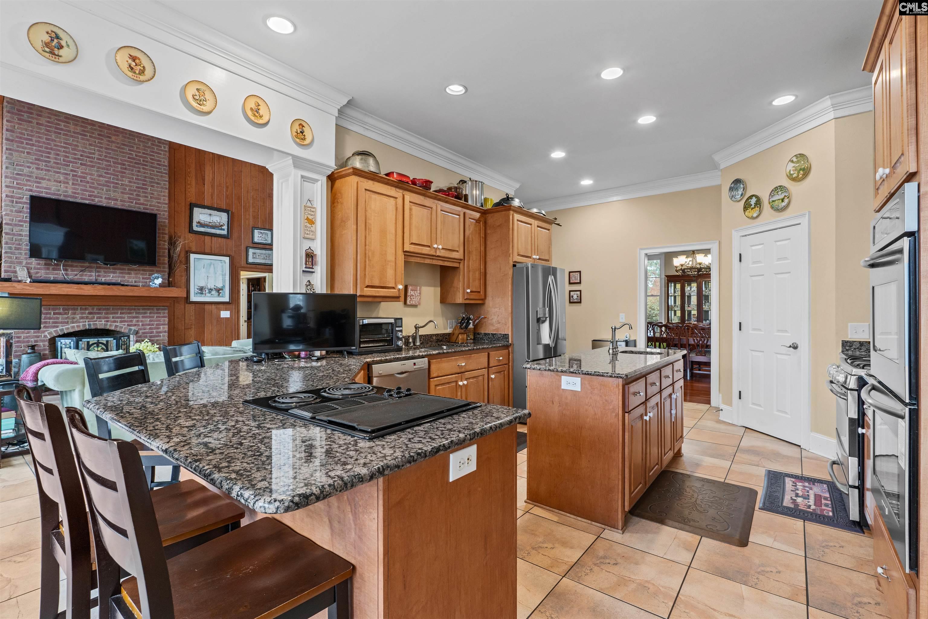 160 Hound Hollow Road