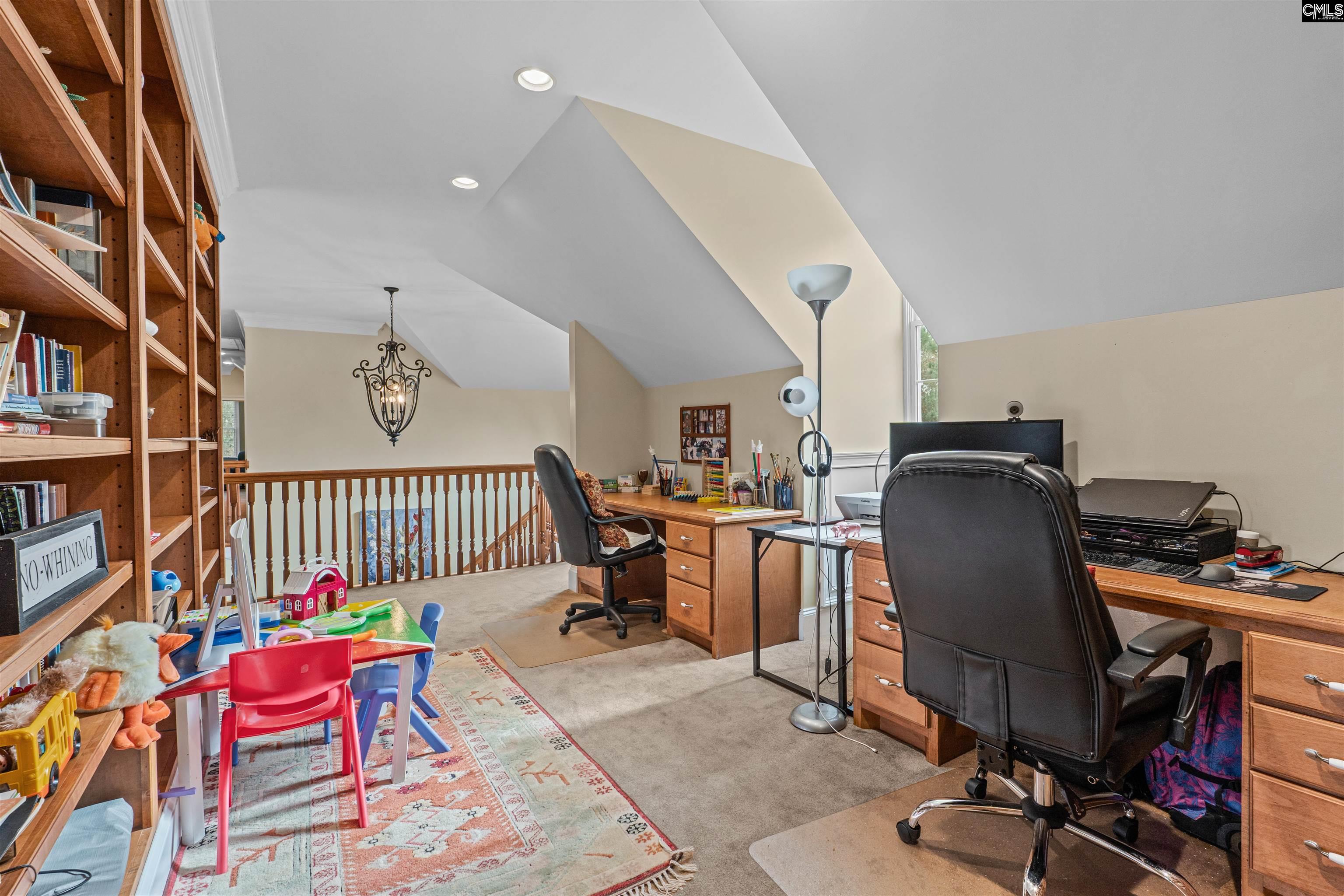 160 Hound Hollow Road