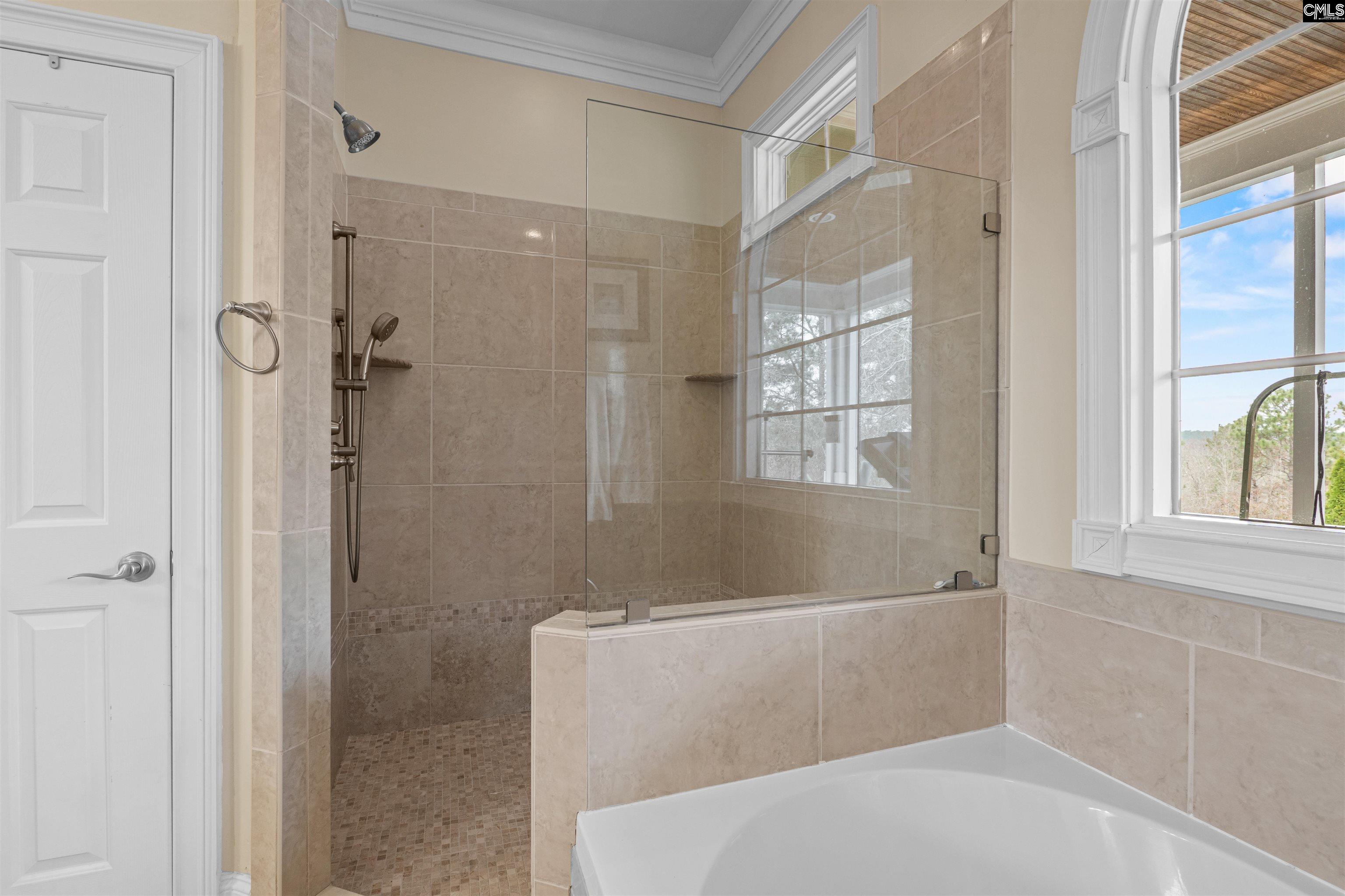 160 Hound Hollow Road