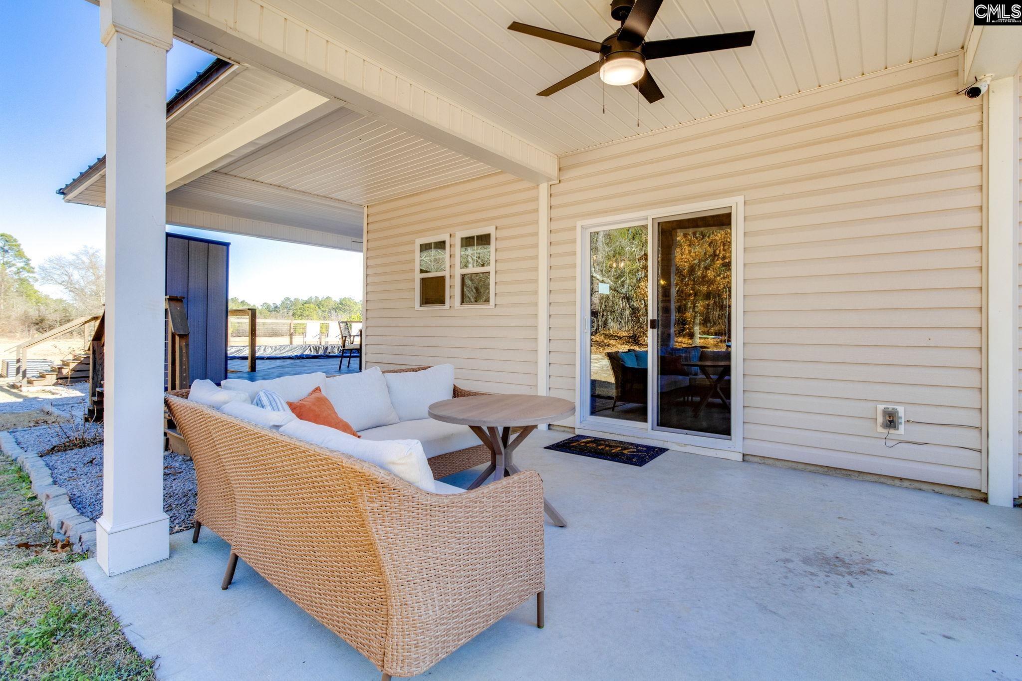 1043 Hermitage Pond Road