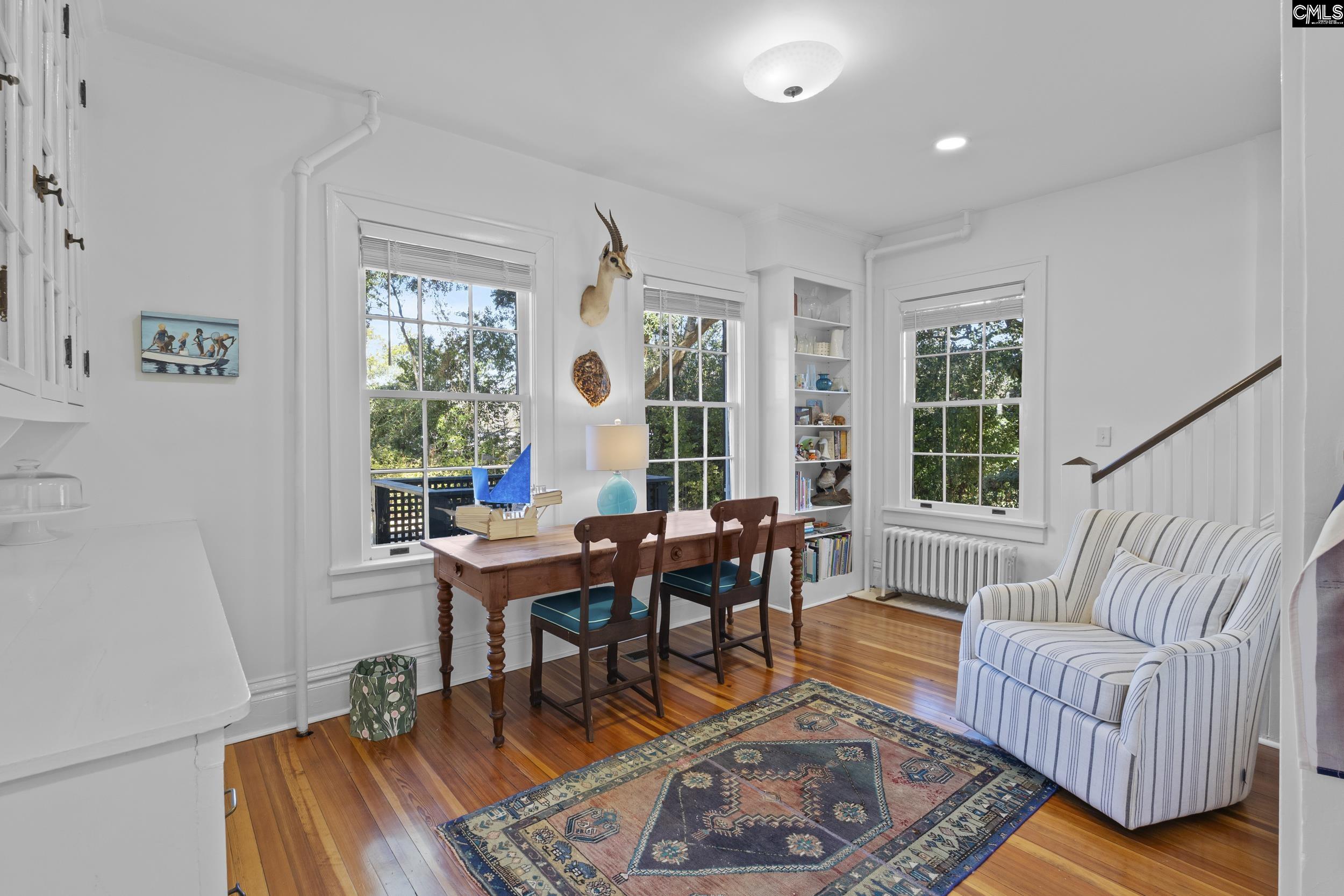 2031 Lyttleton Street