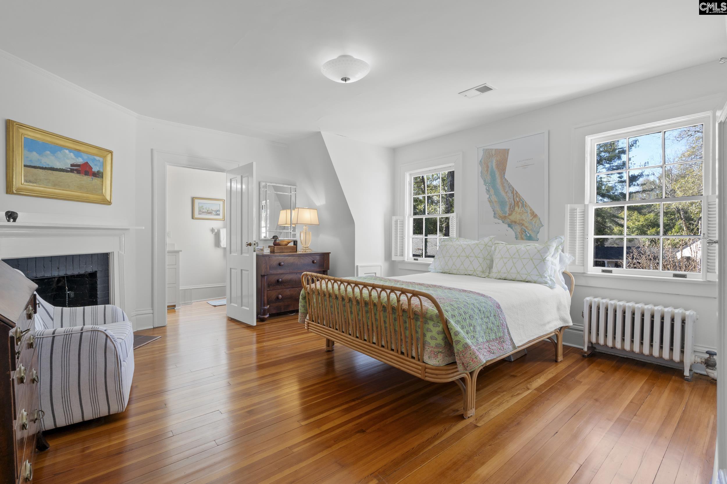 2031 Lyttleton Street