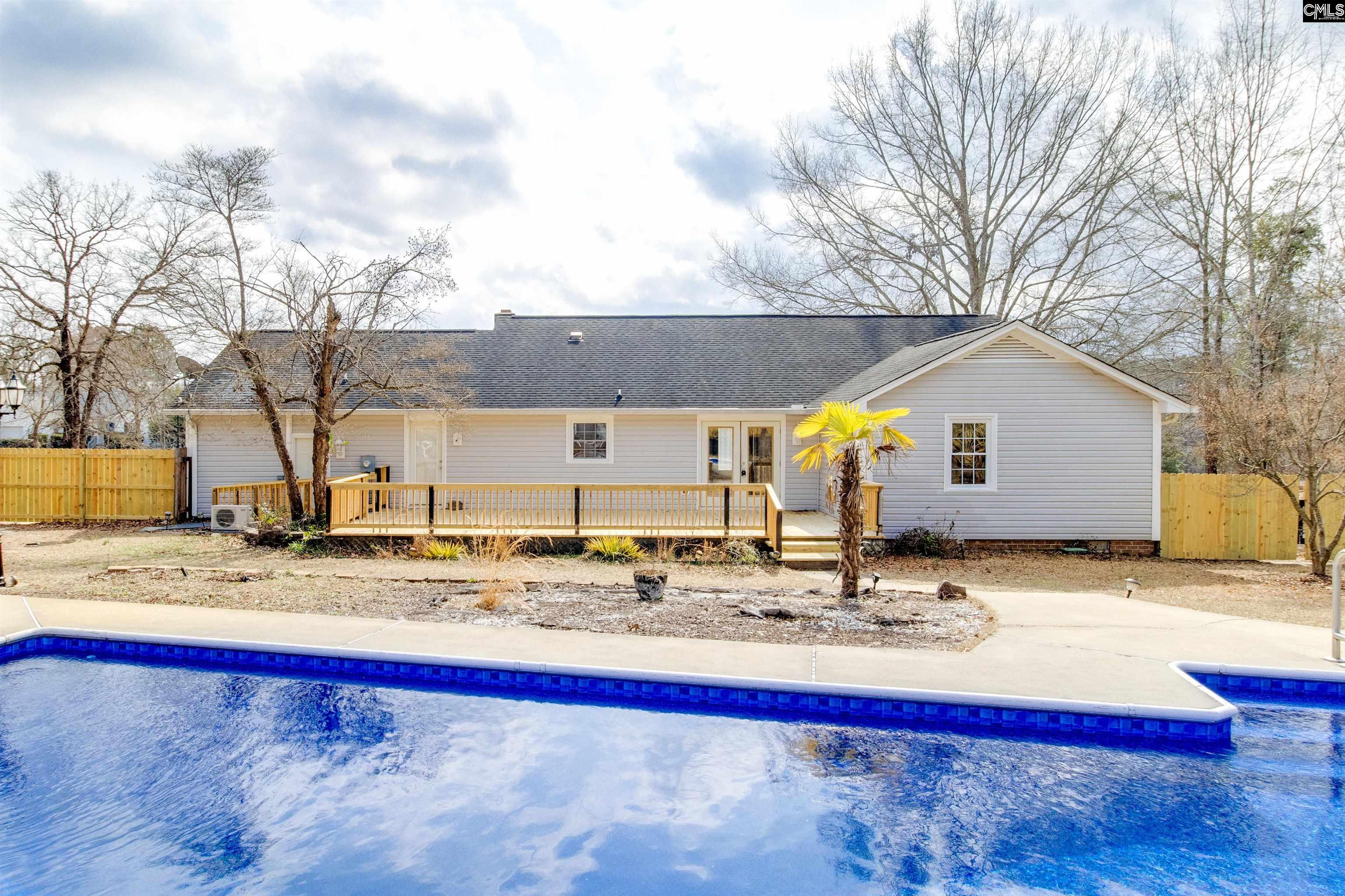 1207 S Fredericksburg Drive