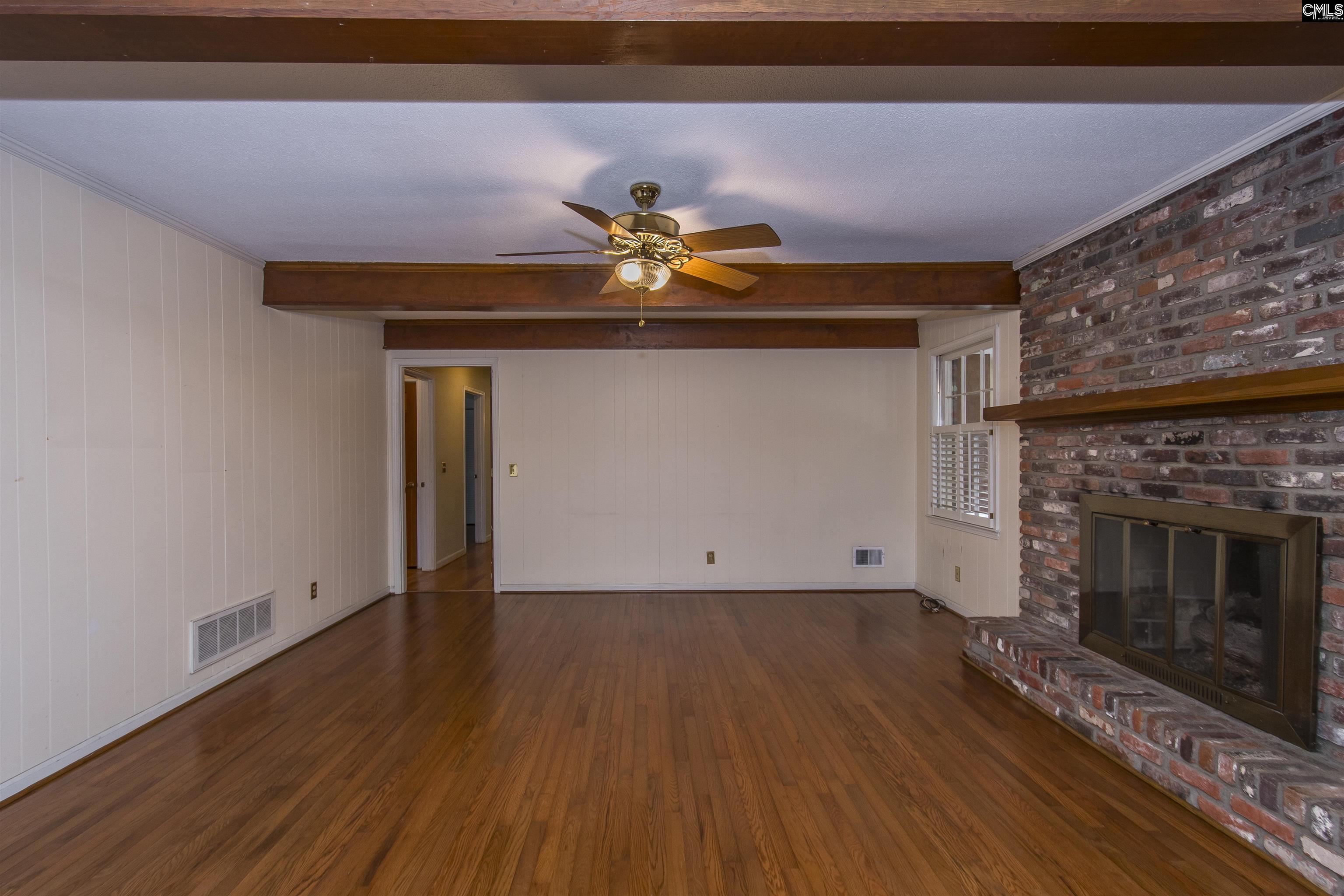 1707 Carl Road