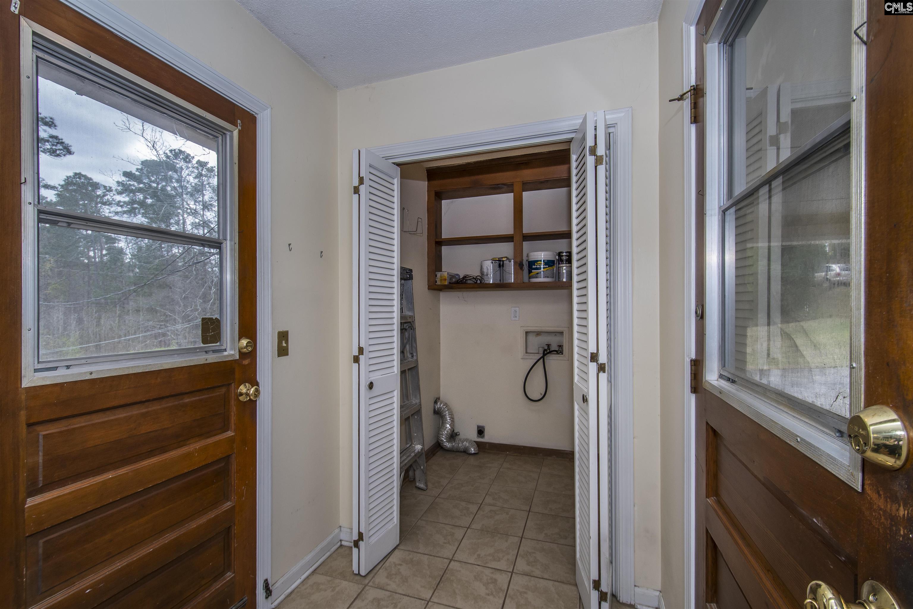 1707 Carl Road