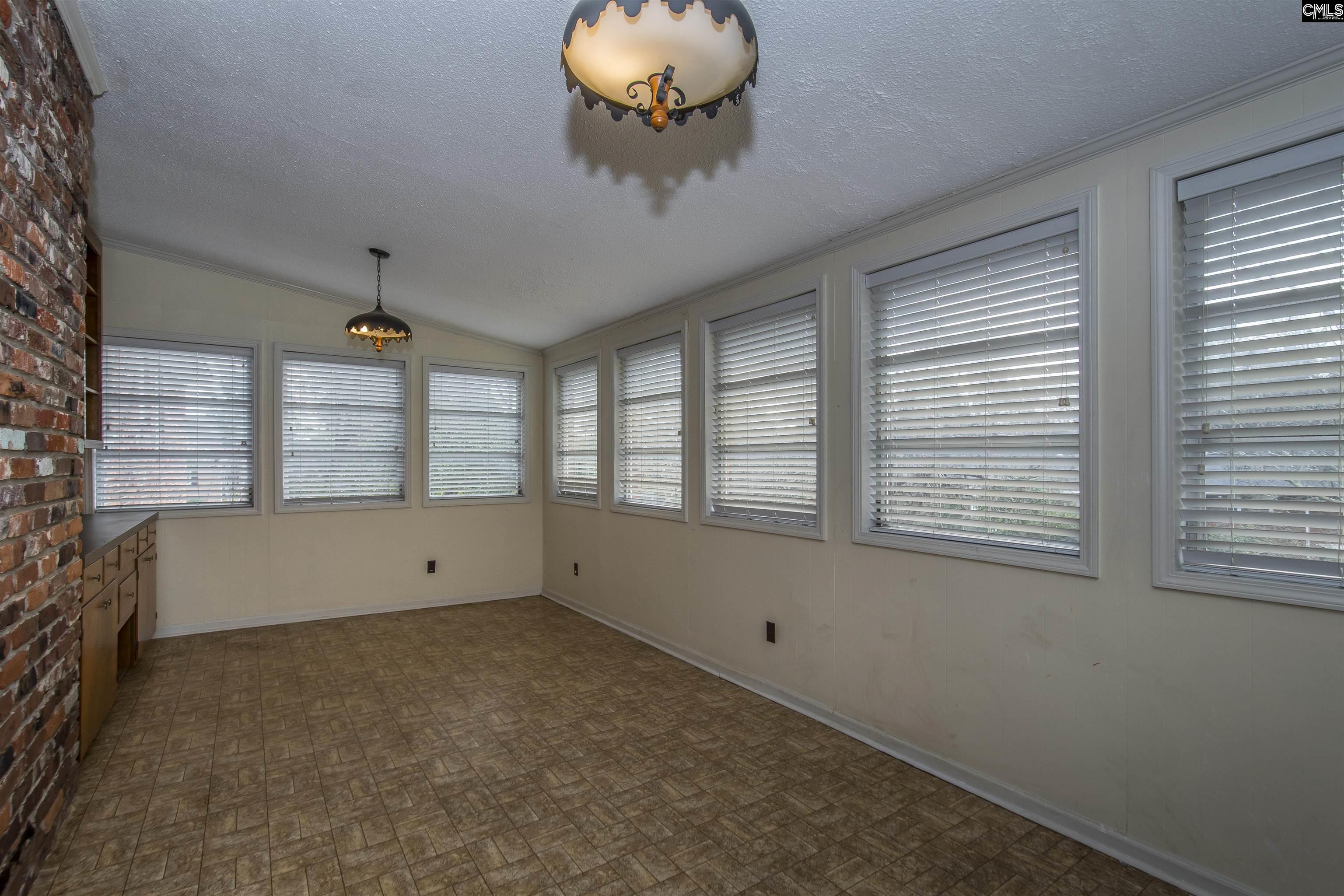 1707 Carl Road