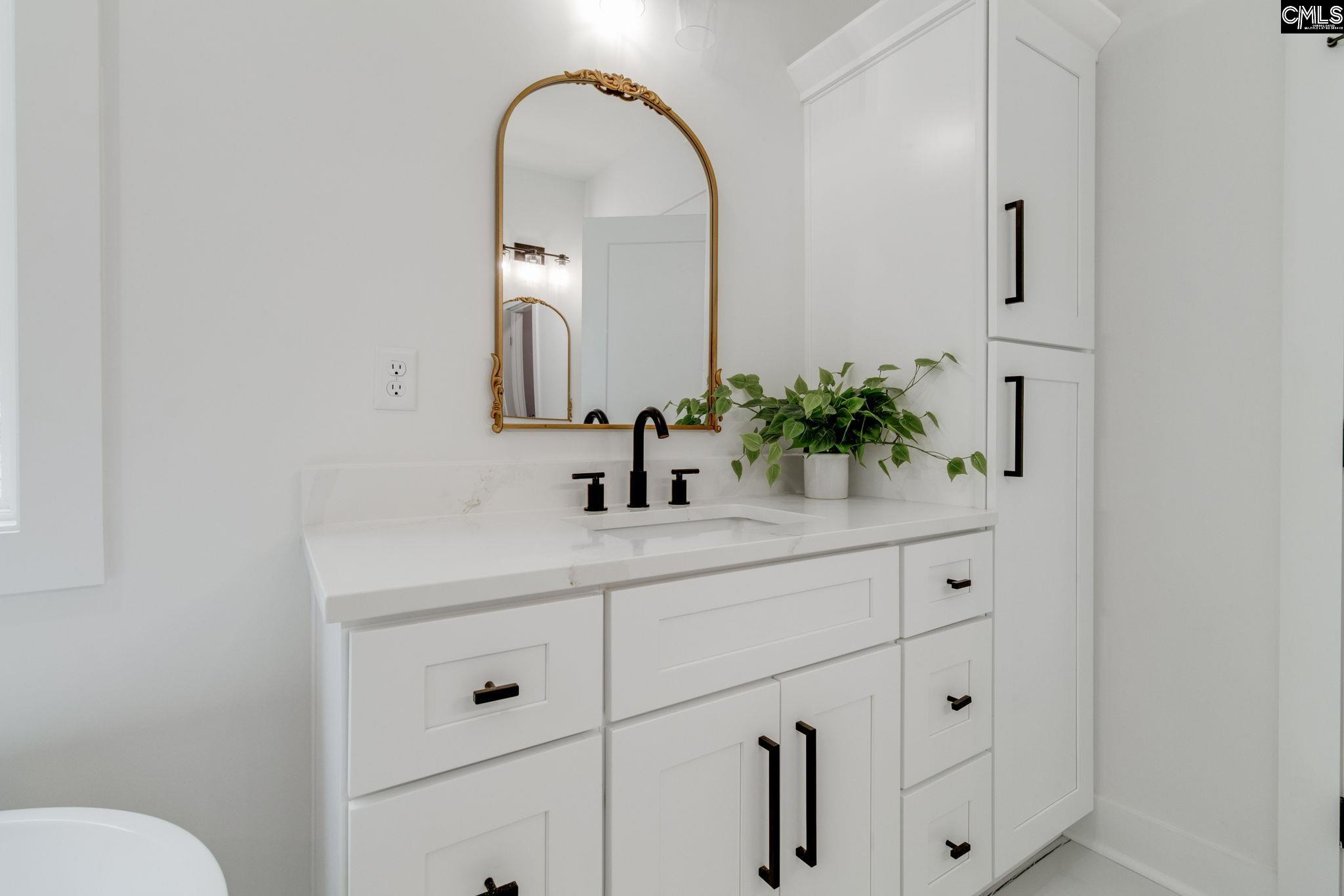 1322 Sunnyhill Drive