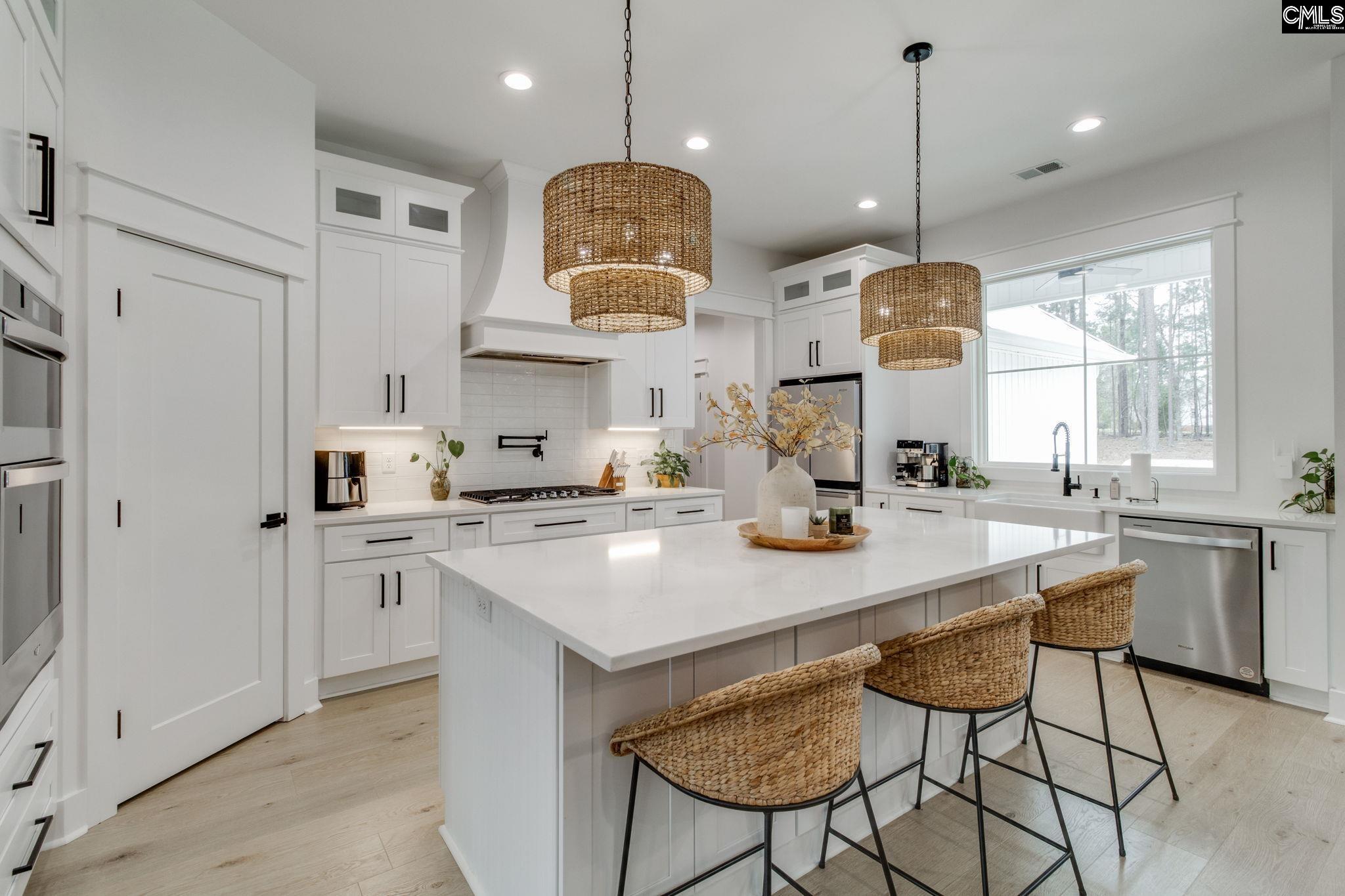 1322 Sunnyhill Drive