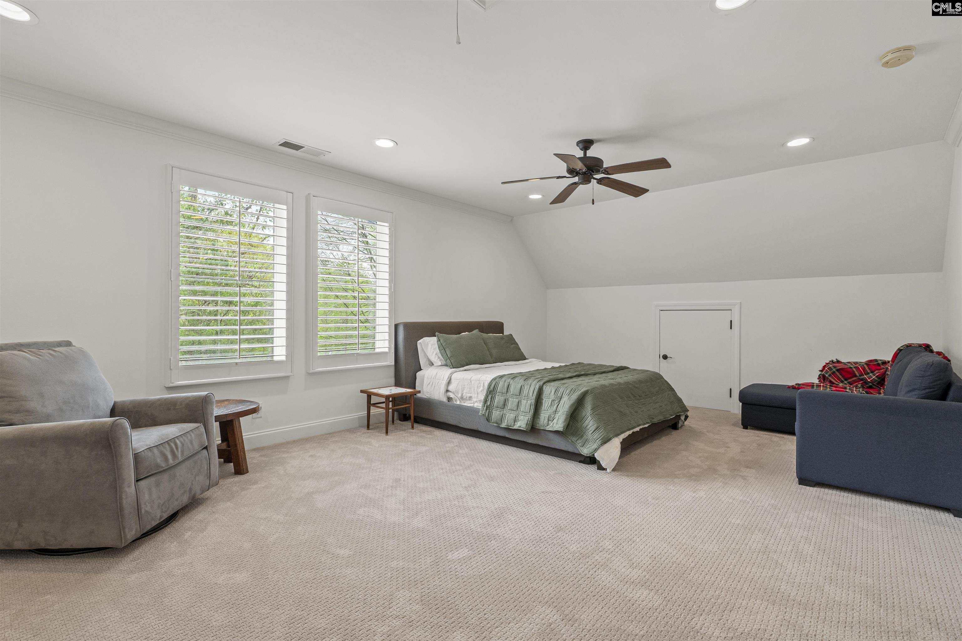 2223 Lakeshore Road