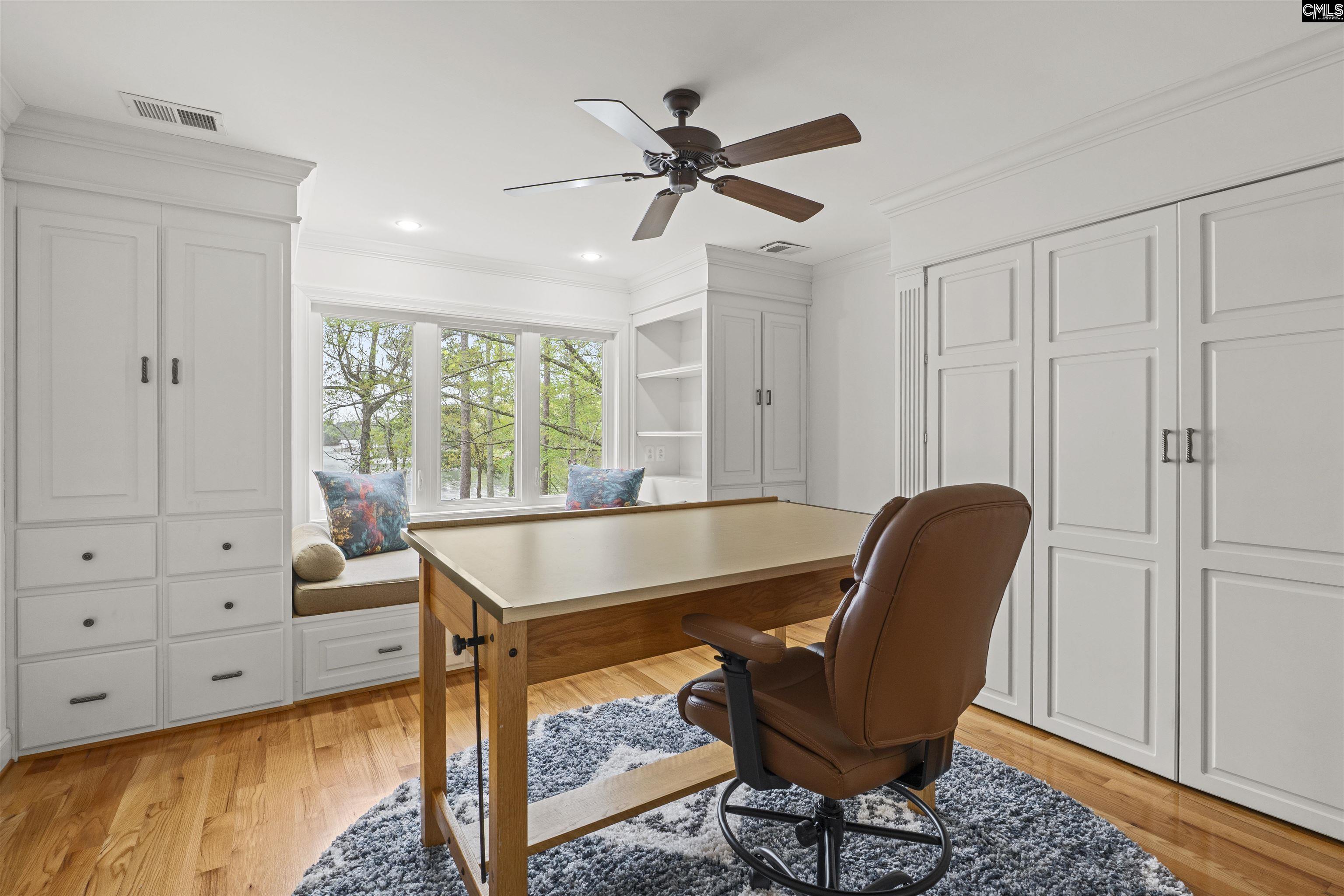 2223 Lakeshore Road