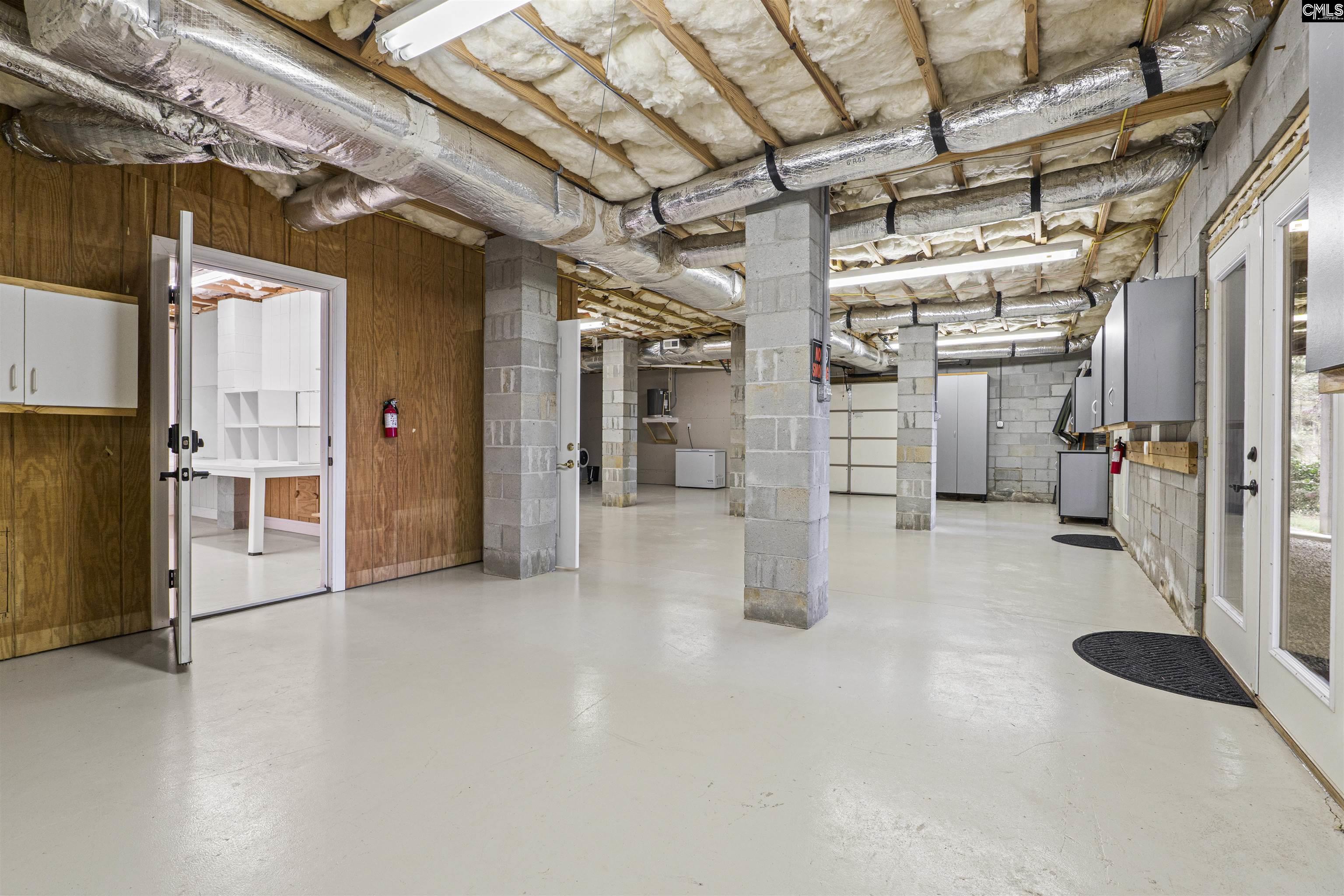 2223 Lakeshore Road