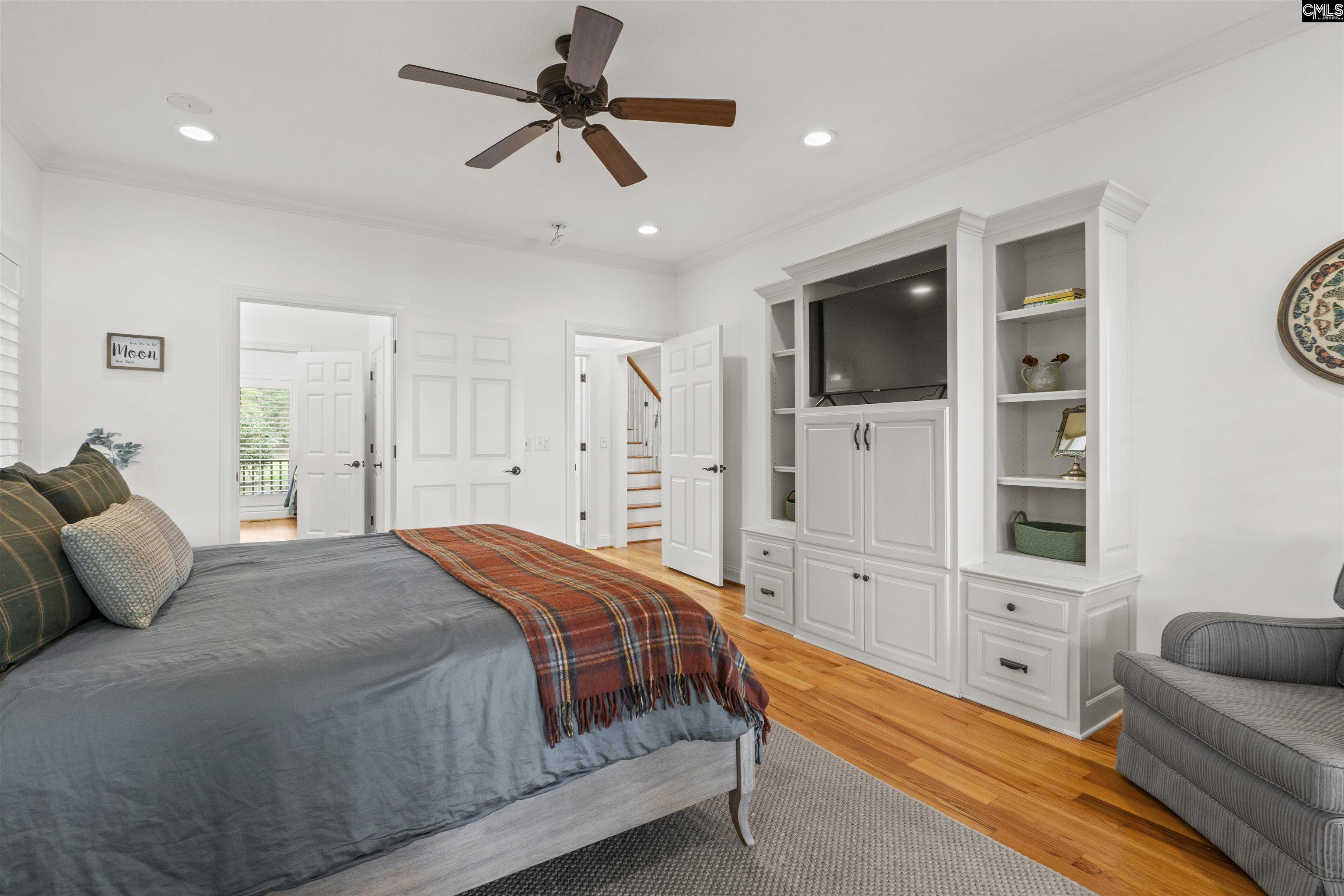 2223 Lakeshore Road