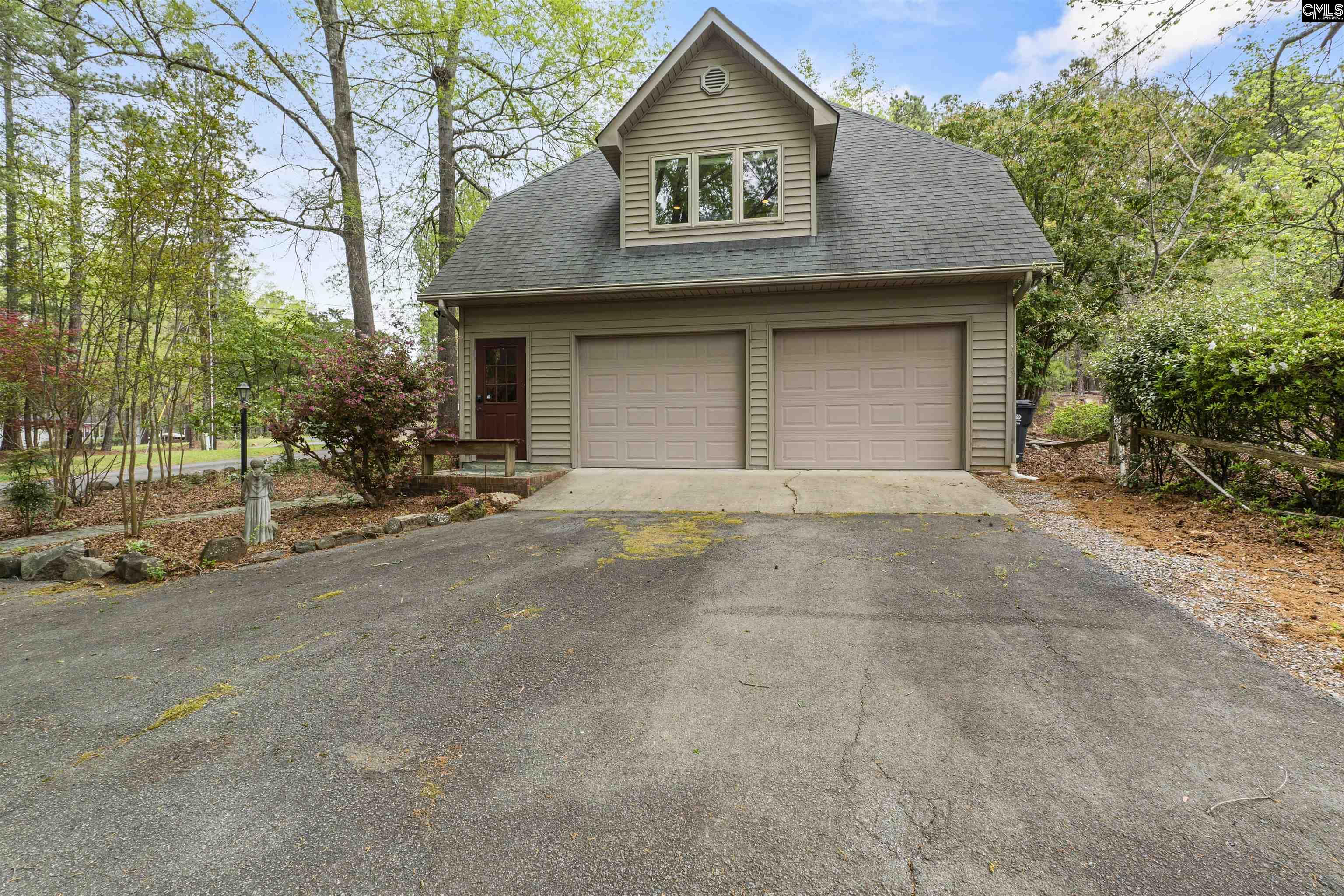 2223 Lakeshore Road