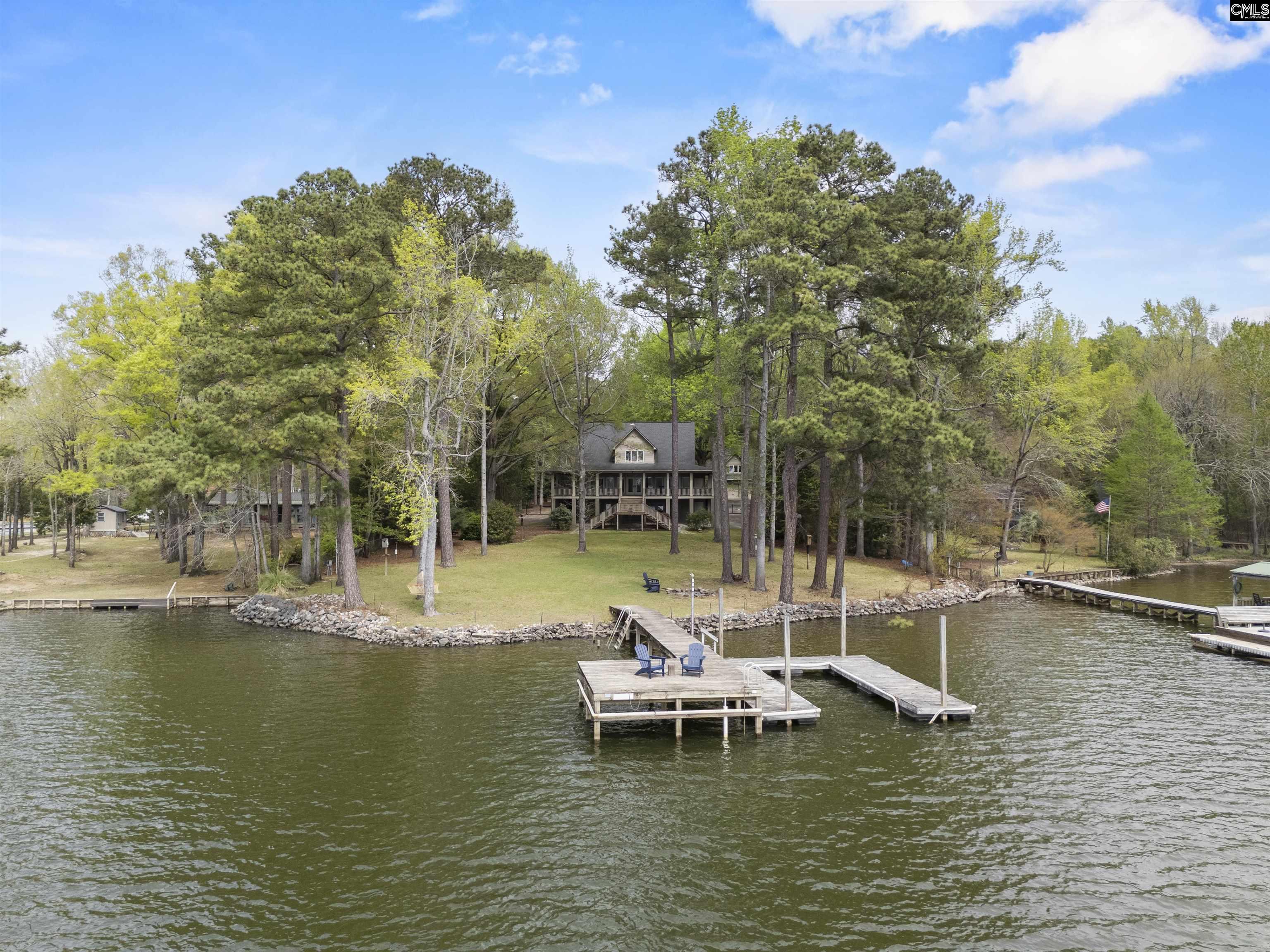 2223 Lakeshore Road