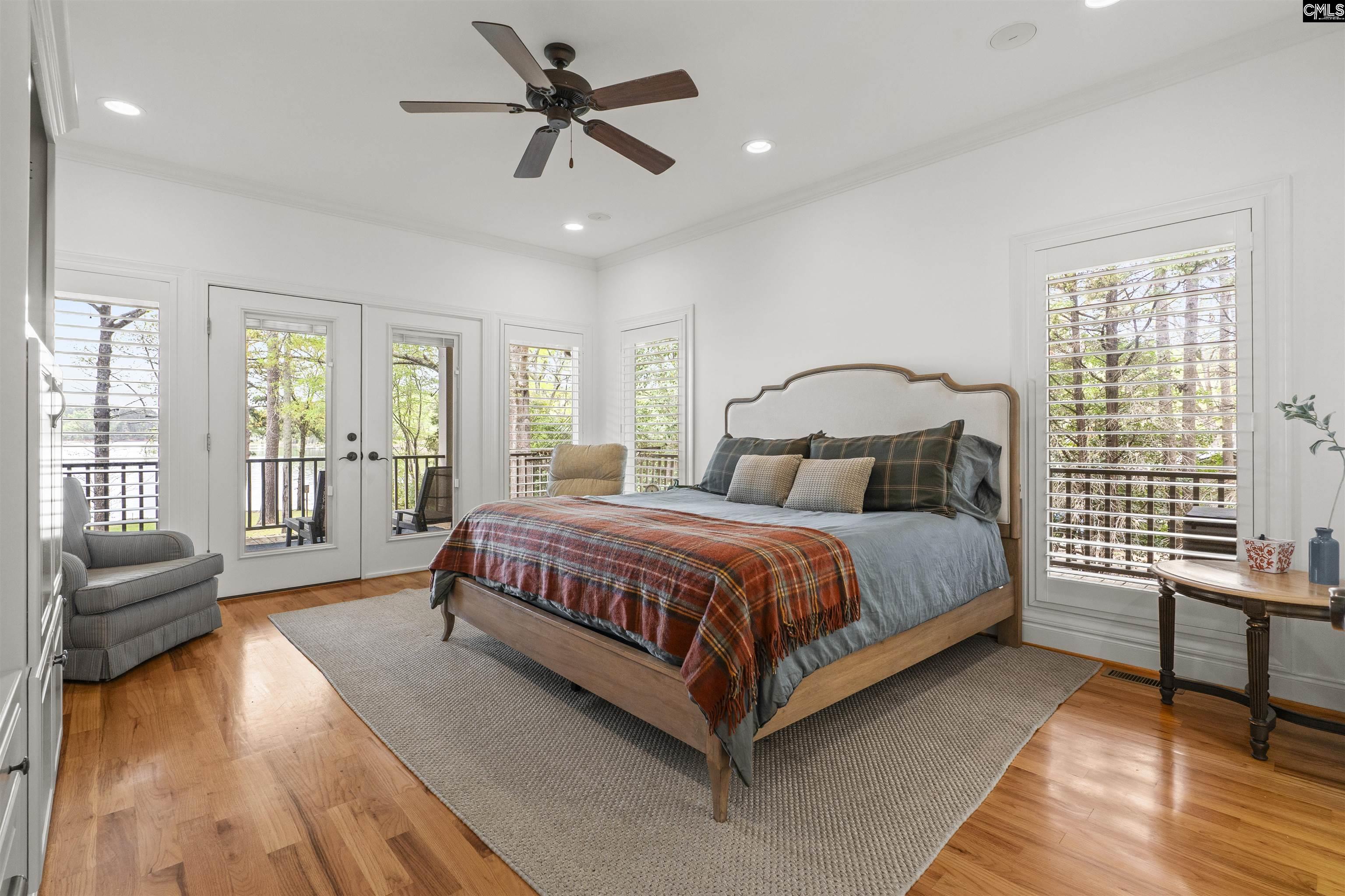2223 Lakeshore Road