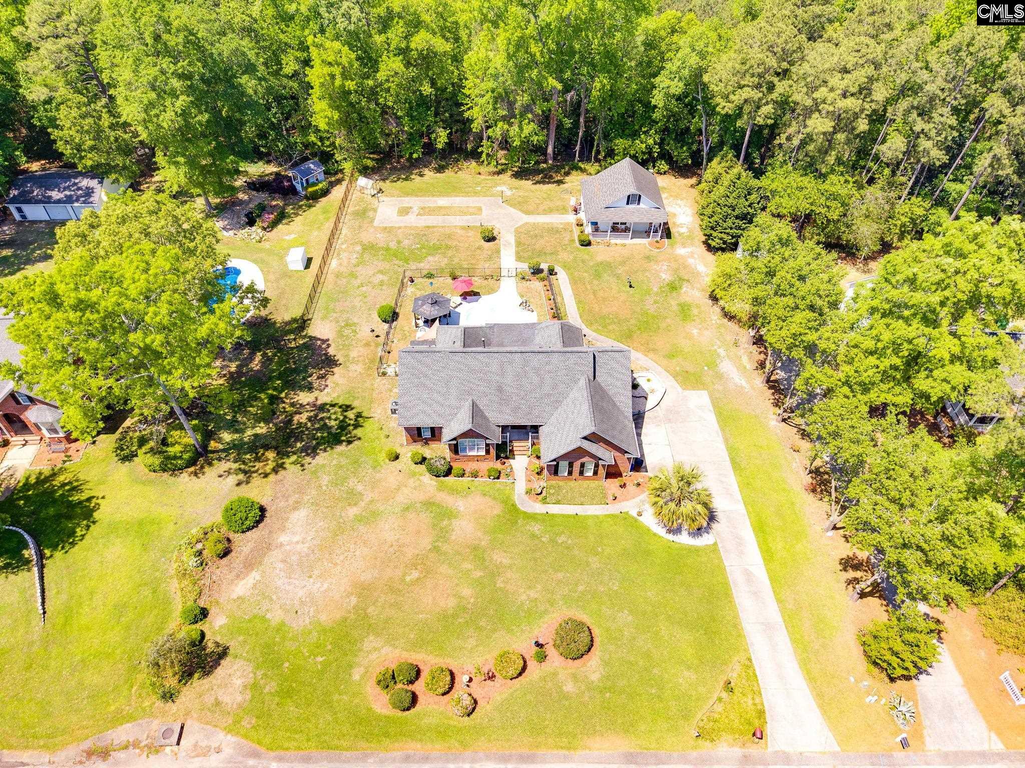 40 Eden's Lane