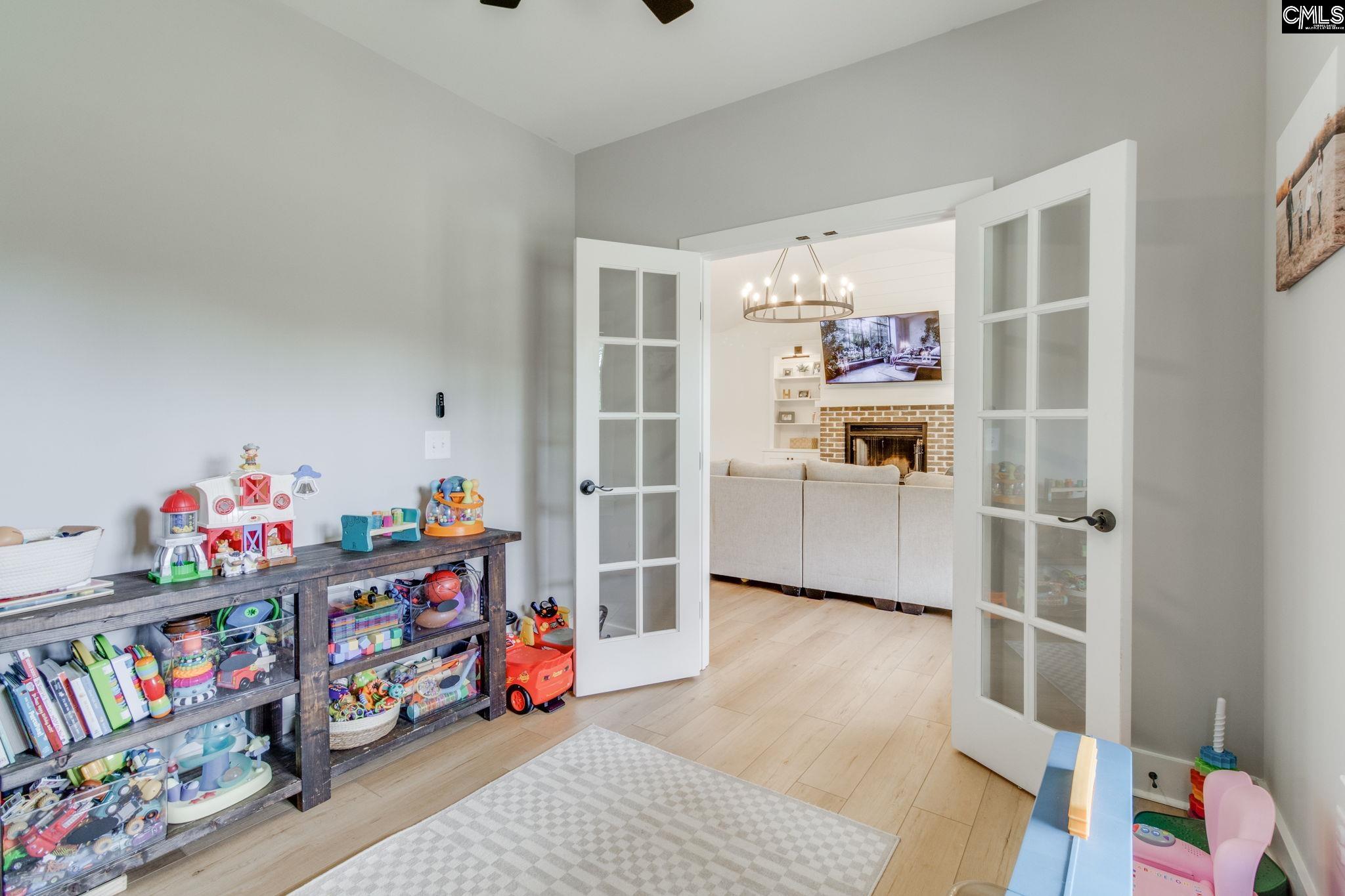 471 Mustang Road