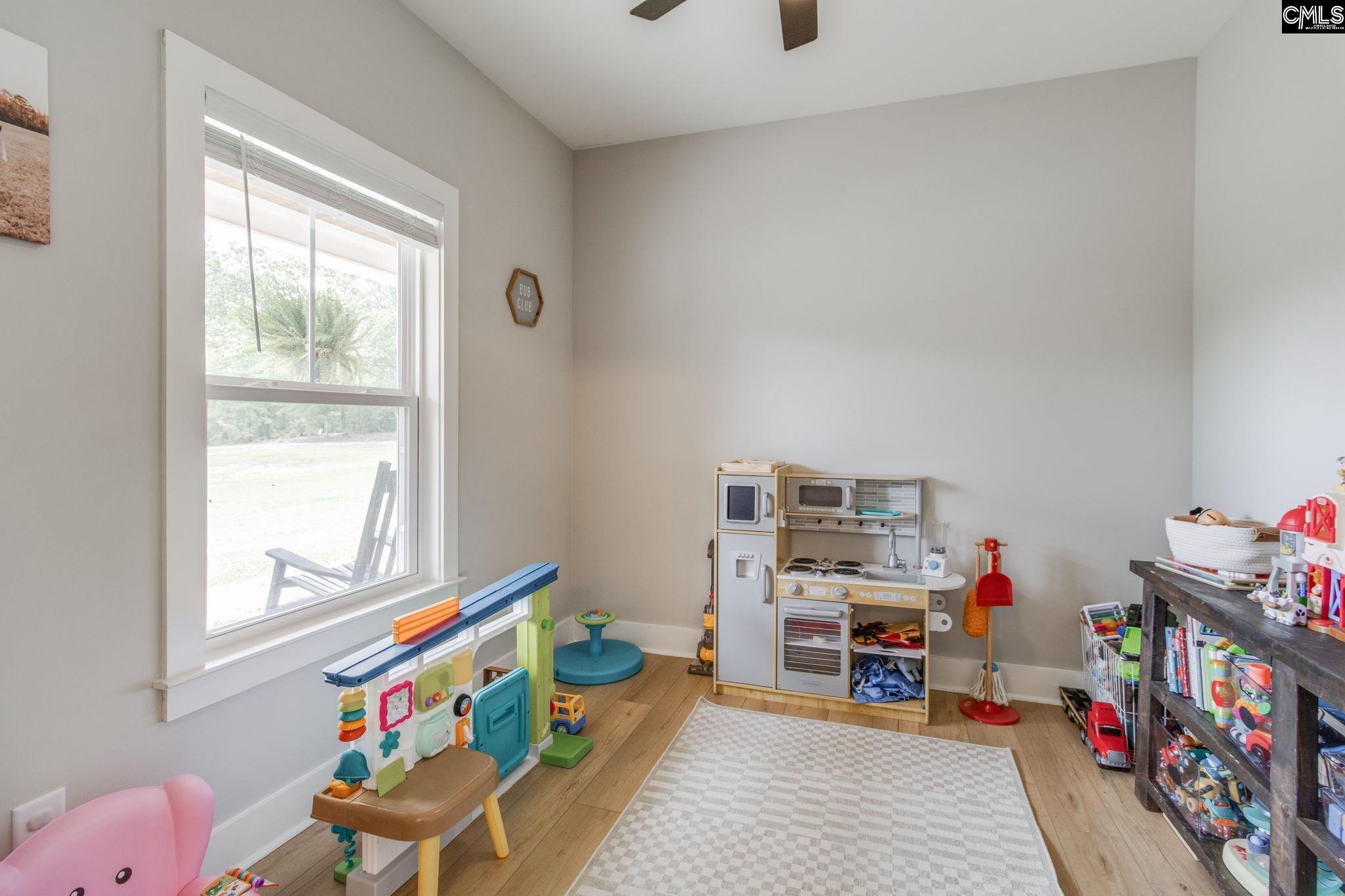 471 Mustang Road