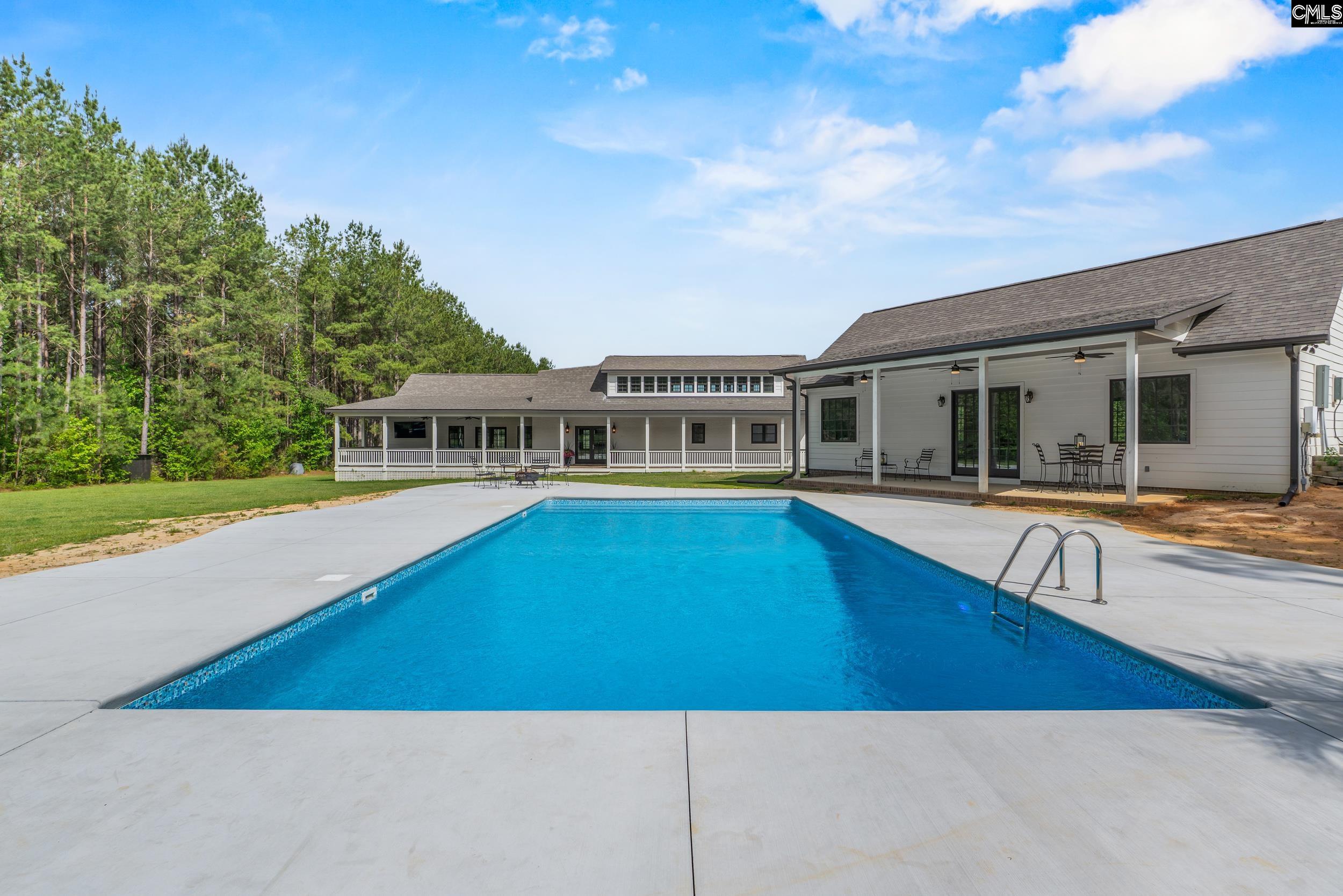 213 Tombfield Road