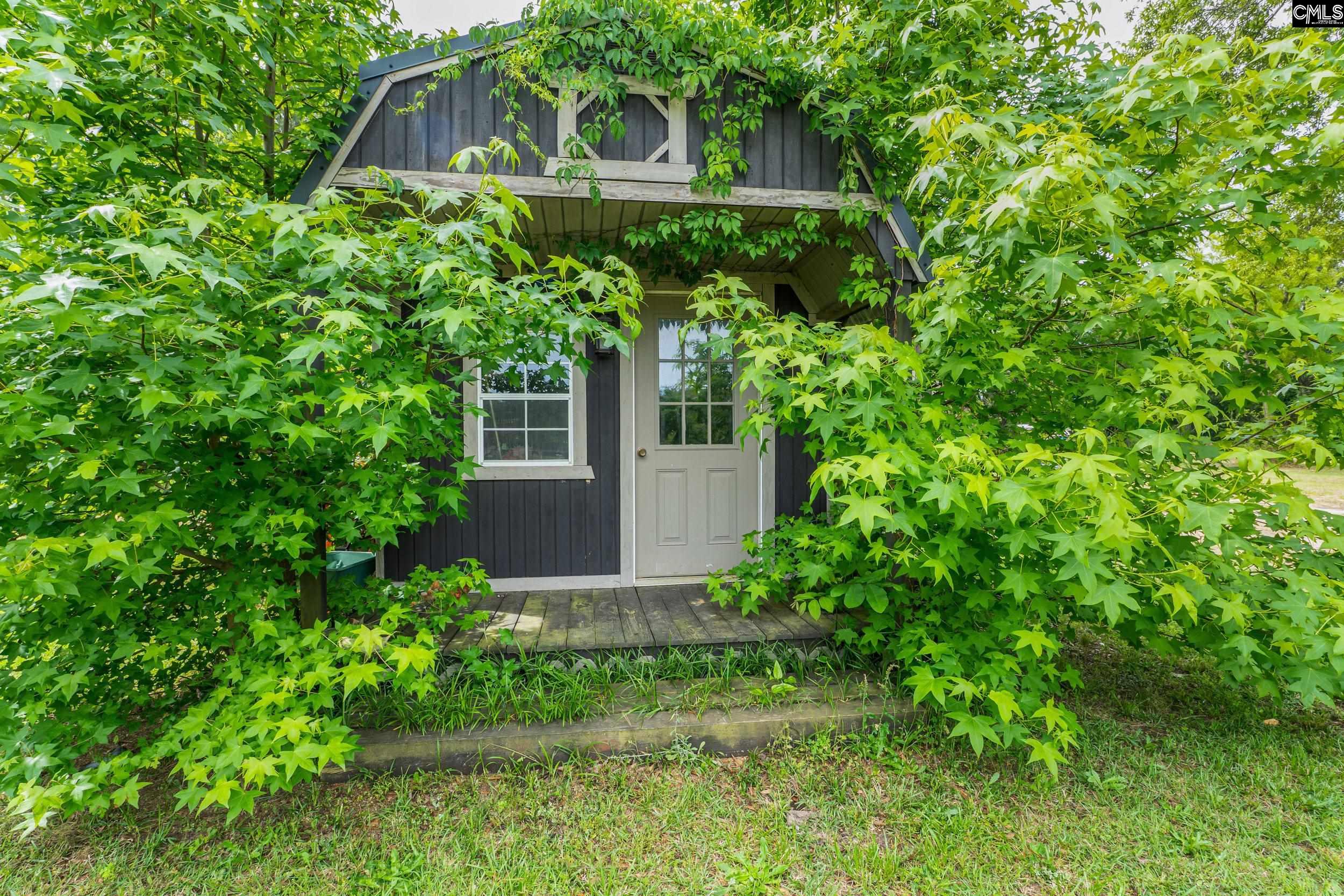 213 Tombfield Road