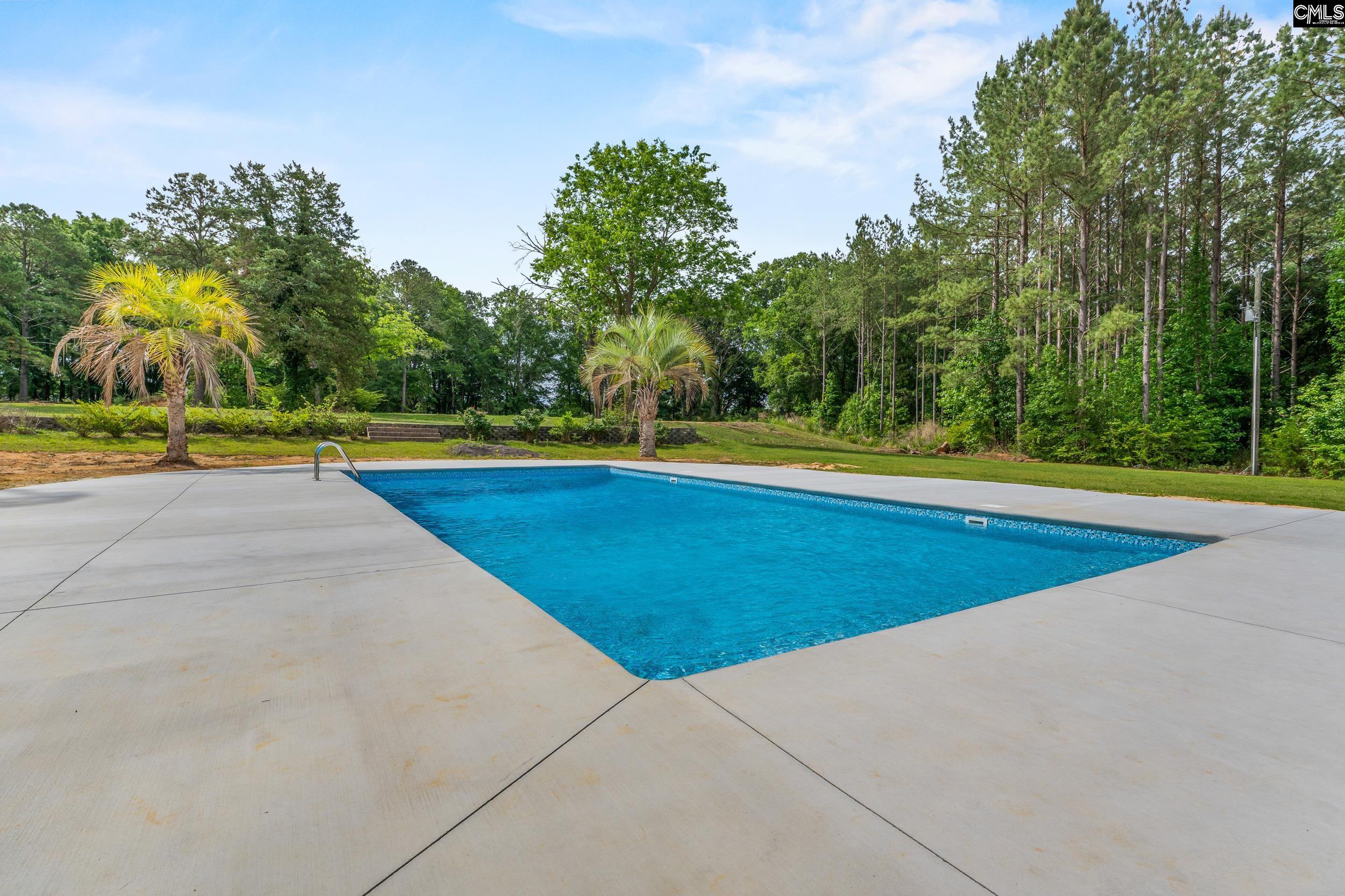 213 Tombfield Road