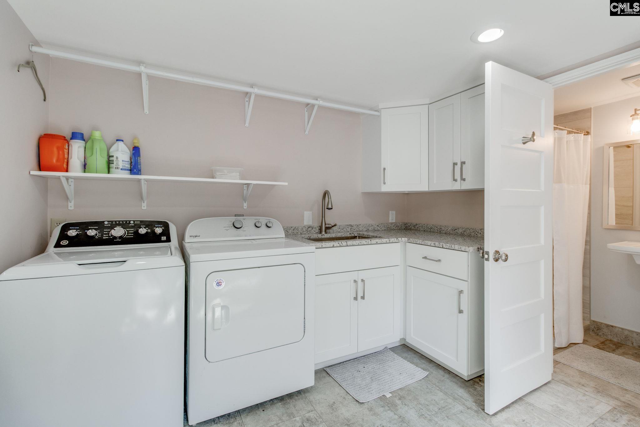 304 S Saluda Avenue