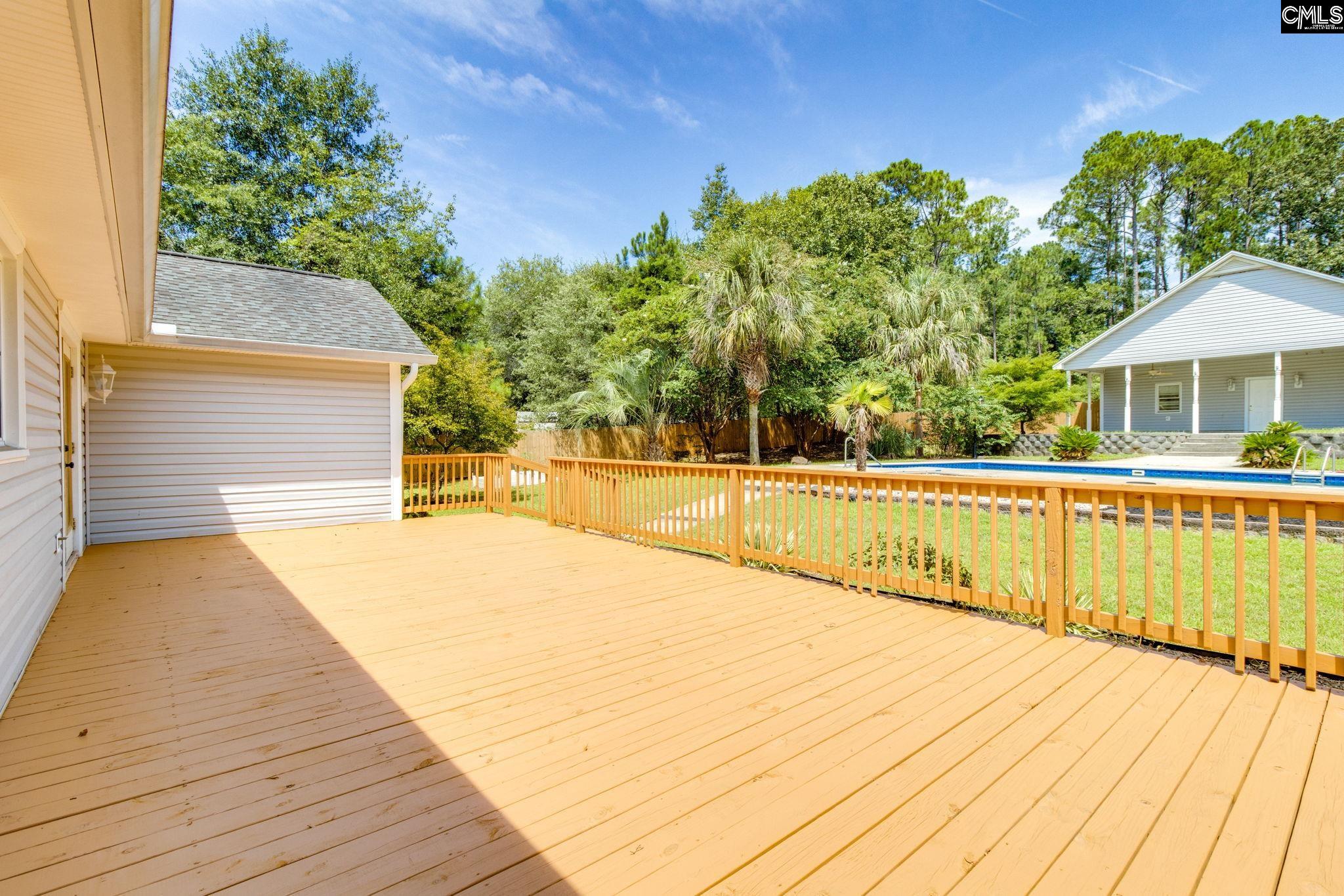 1207 S Fredericksburg Drive