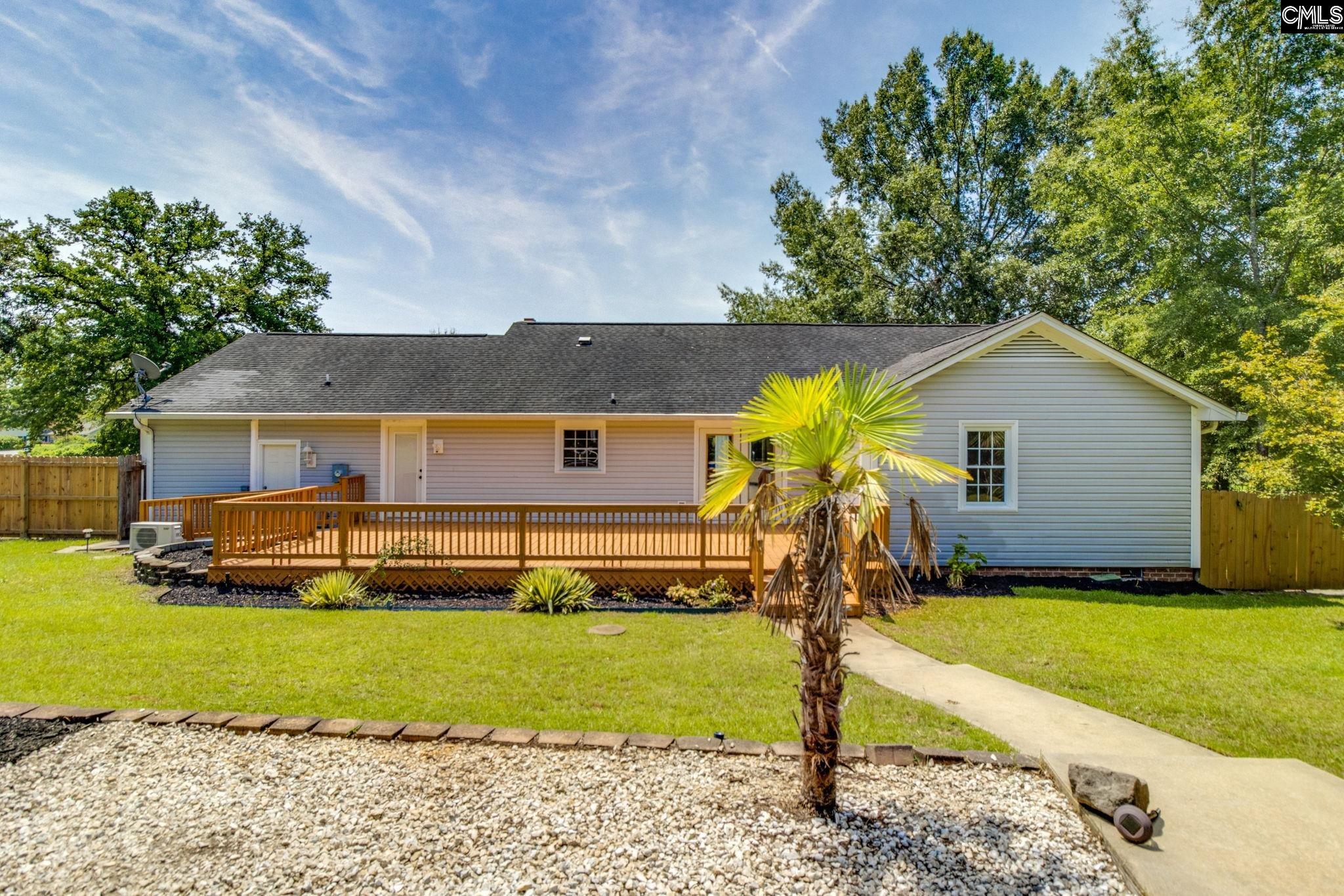 1207 S Fredericksburg Drive