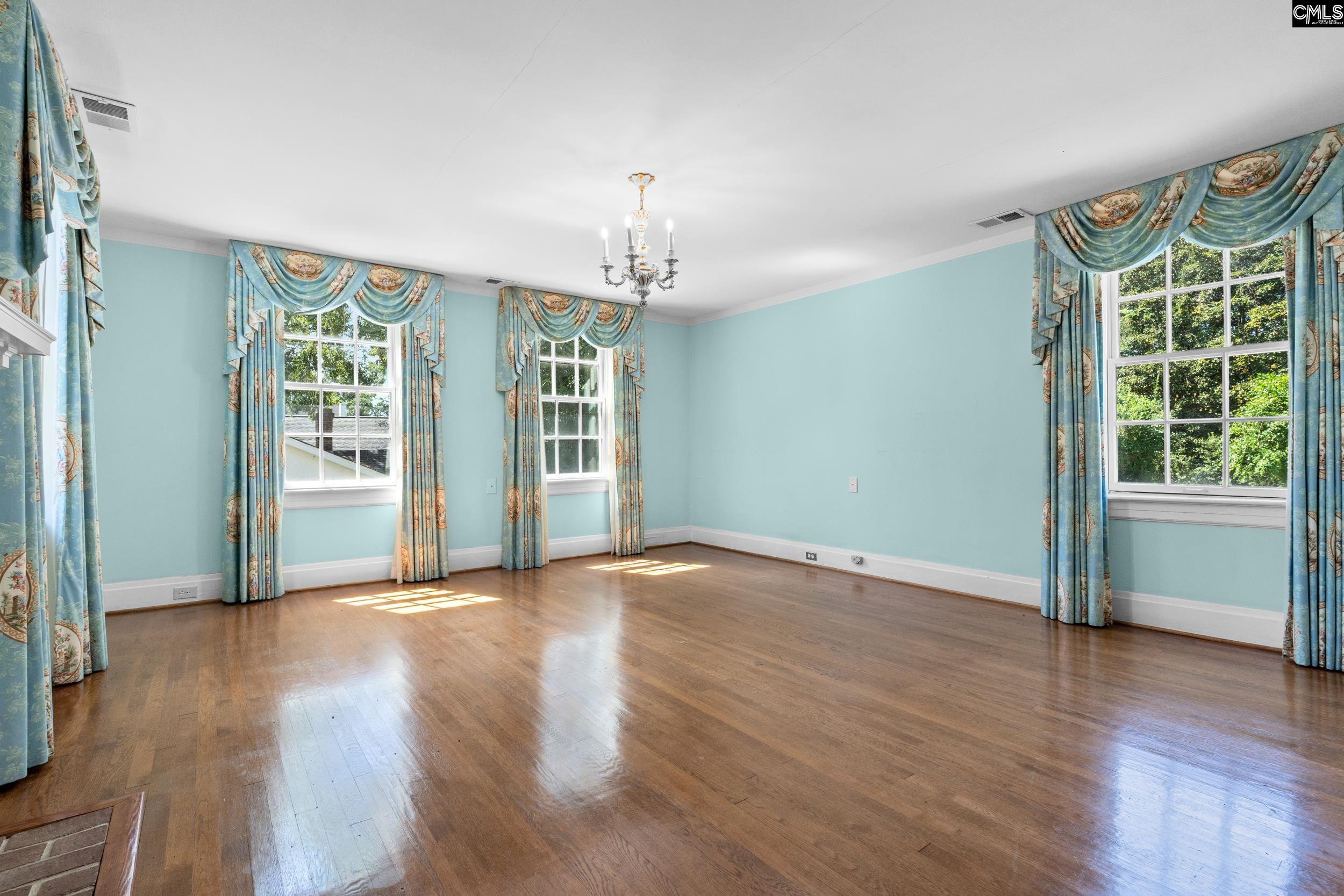 1807 Brevard Place
