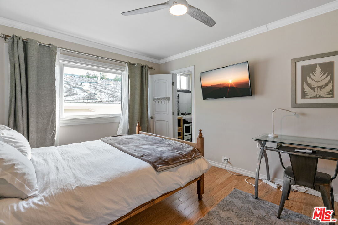 1226 Franklin St Unit: 1