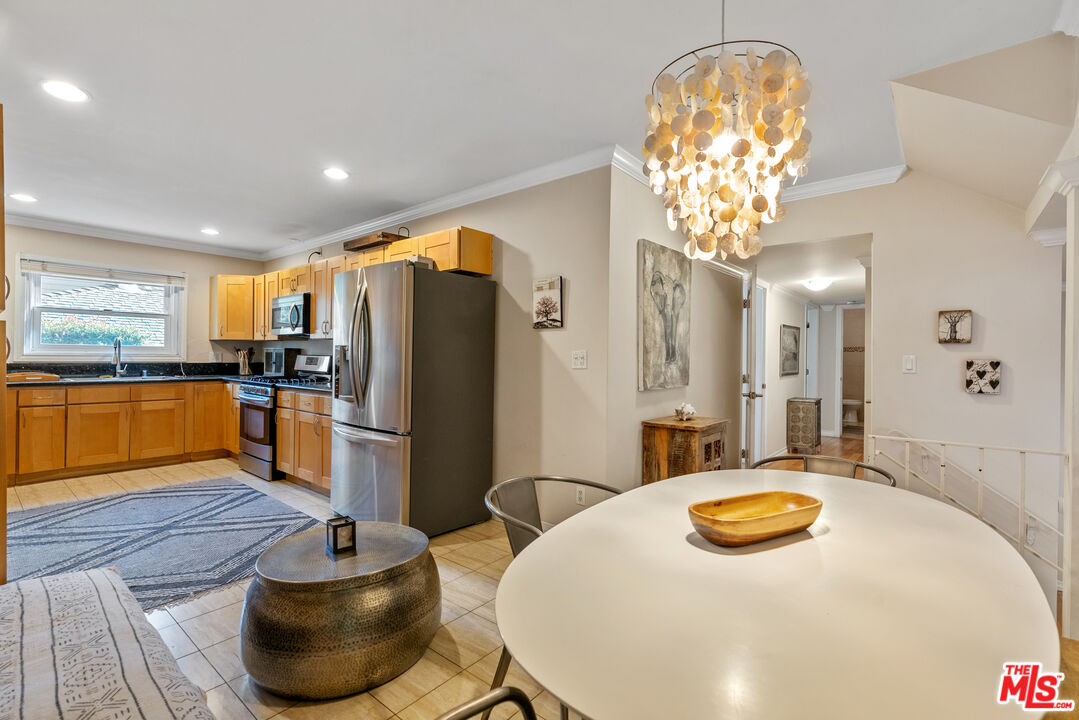 1226 Franklin St Unit: 1