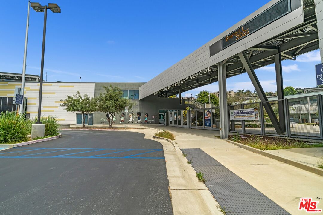 6030 Seabluff Dr Unit: 413