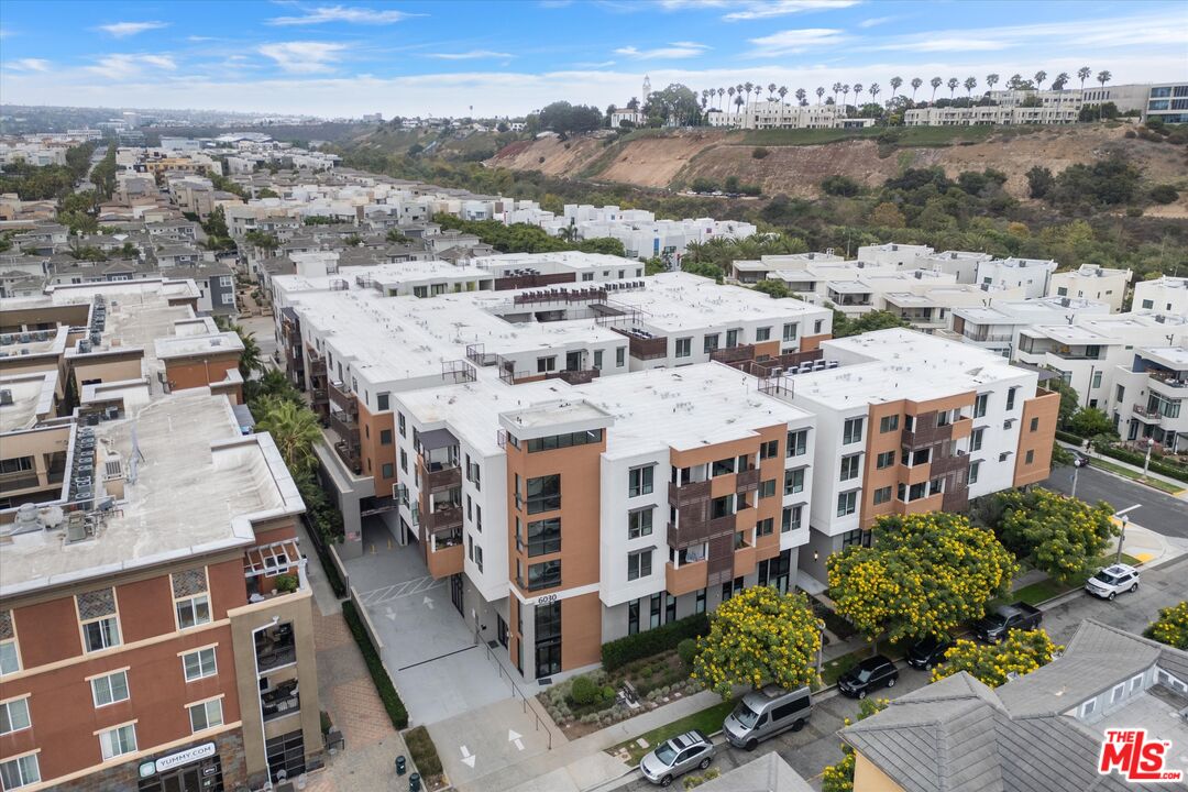 6030 Seabluff Dr Unit: 413