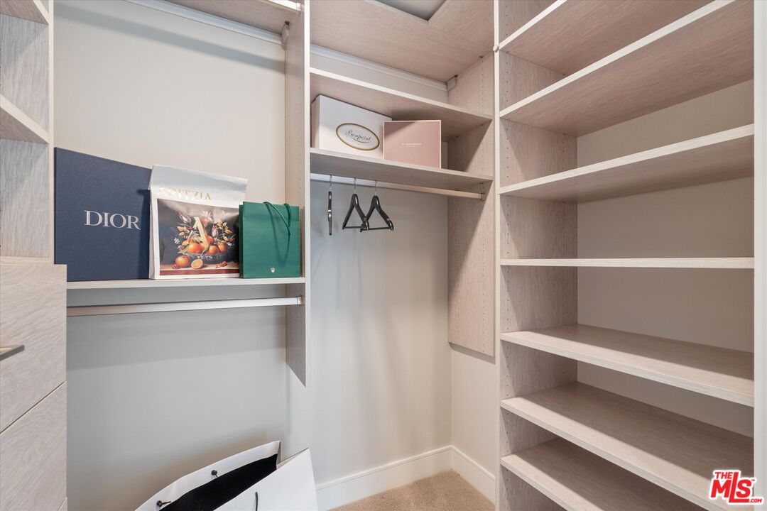 6030 Seabluff Dr Unit: 413