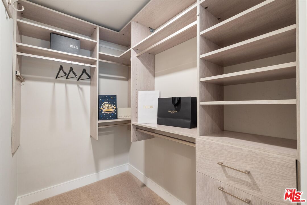 6030 Seabluff Dr Unit: 413