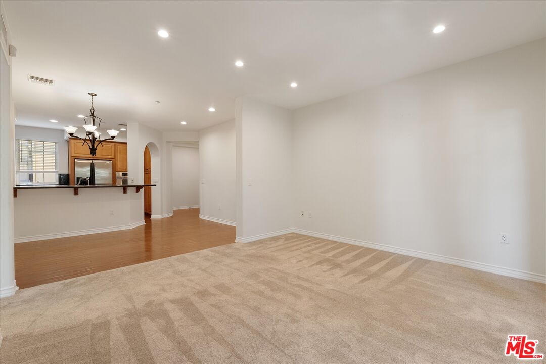 7101 Playa Vista Dr Unit: 205