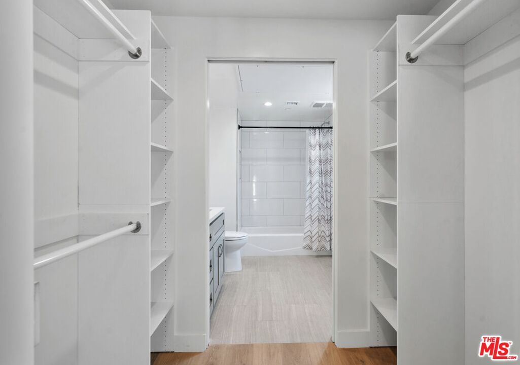 2336 Westwood Blvd Unit: 205