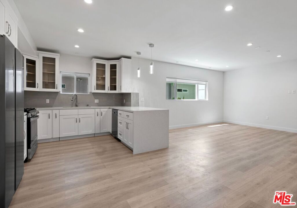 2336 Westwood Blvd Unit: 315