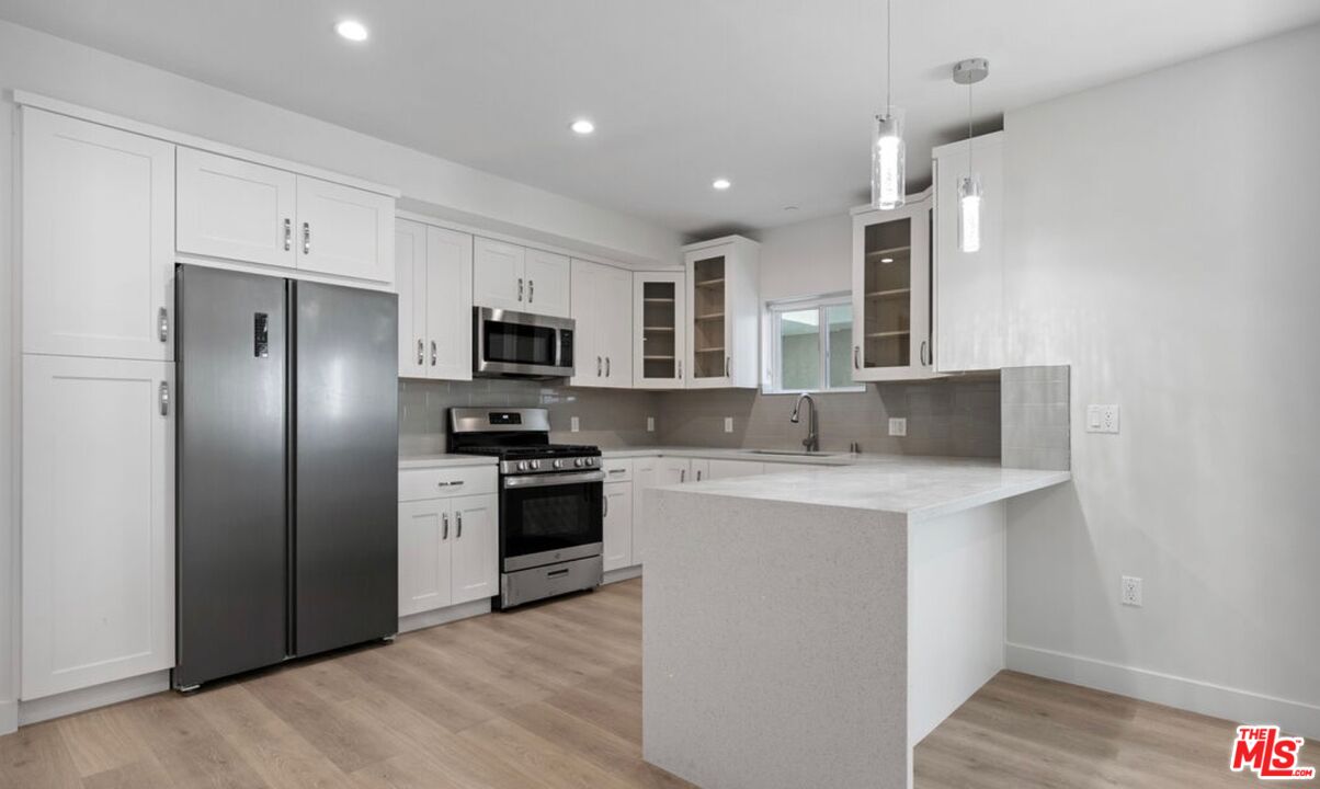 2336 Westwood Blvd Unit: 315