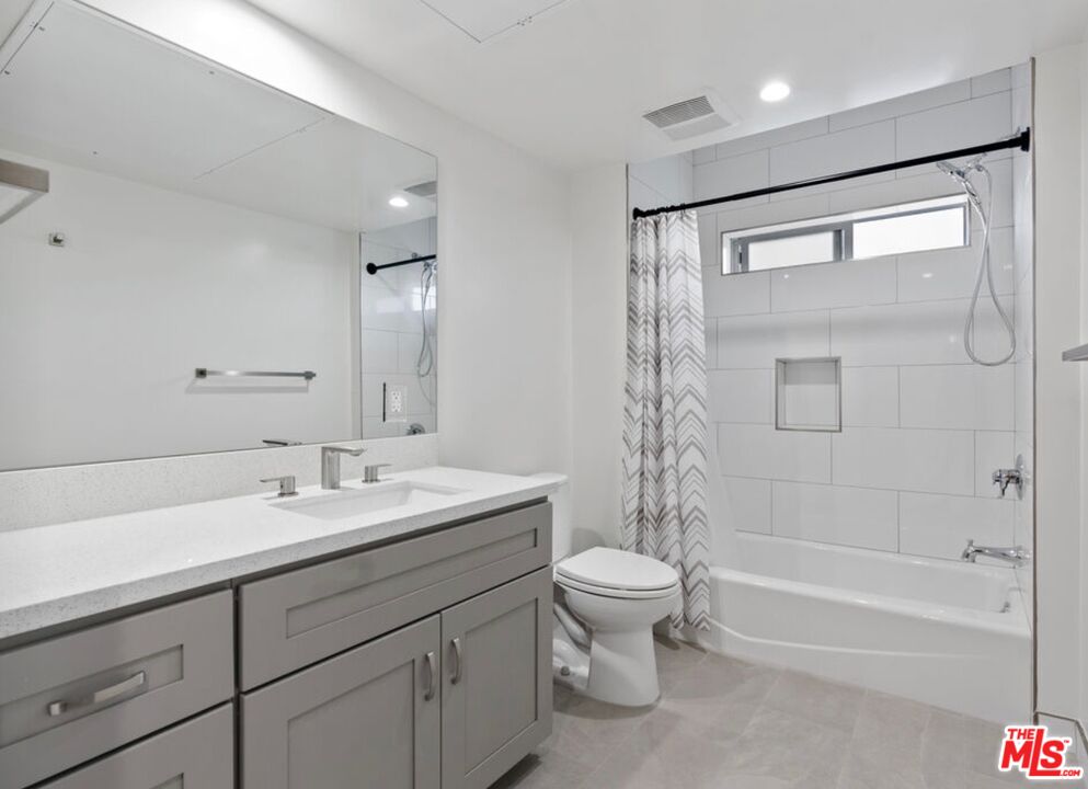 2336 Westwood Blvd Unit: 315